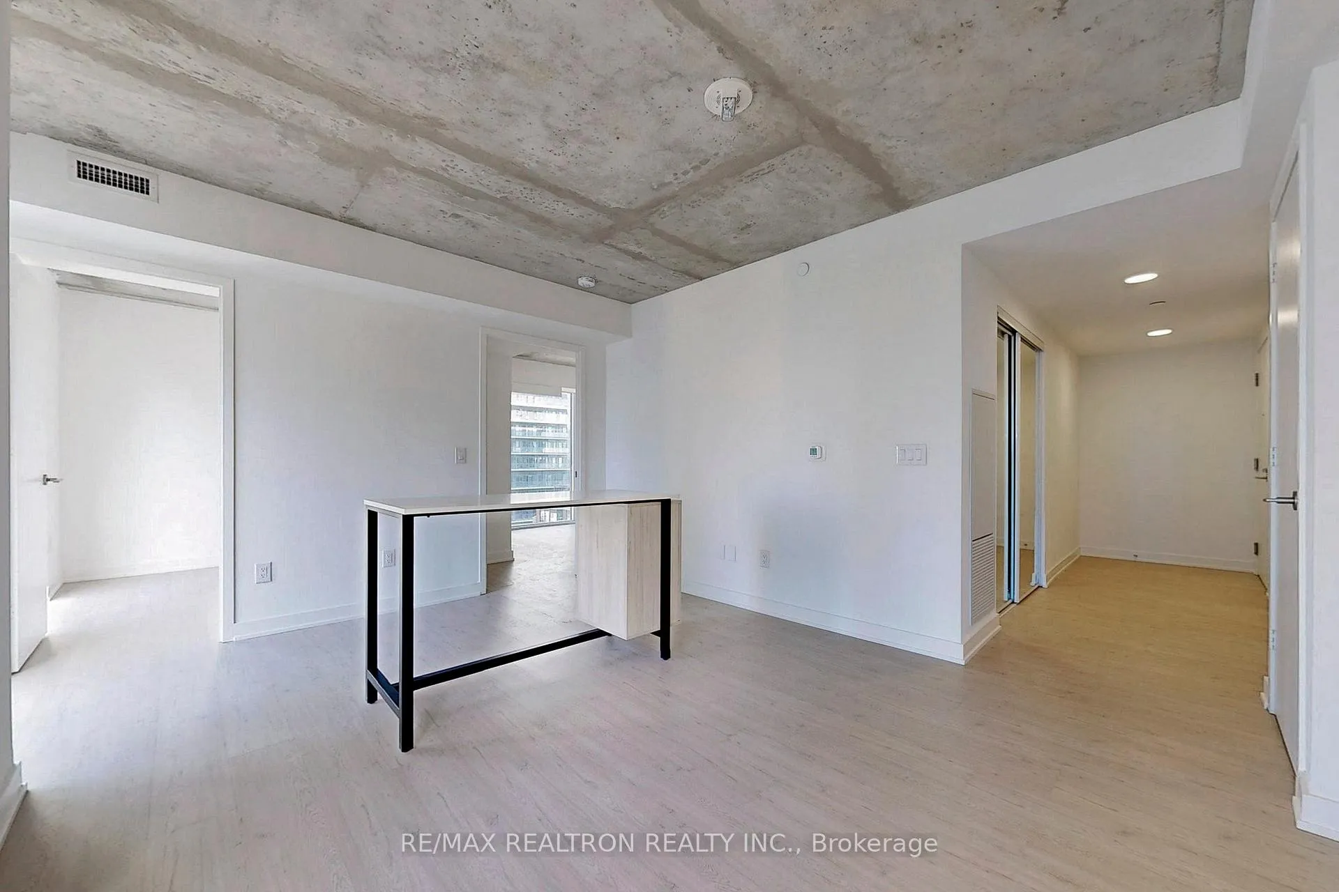 Photo 6 of Unit 1606, 65 Mutual Street, Toronto, Church-Yonge Corridor — HOMEH