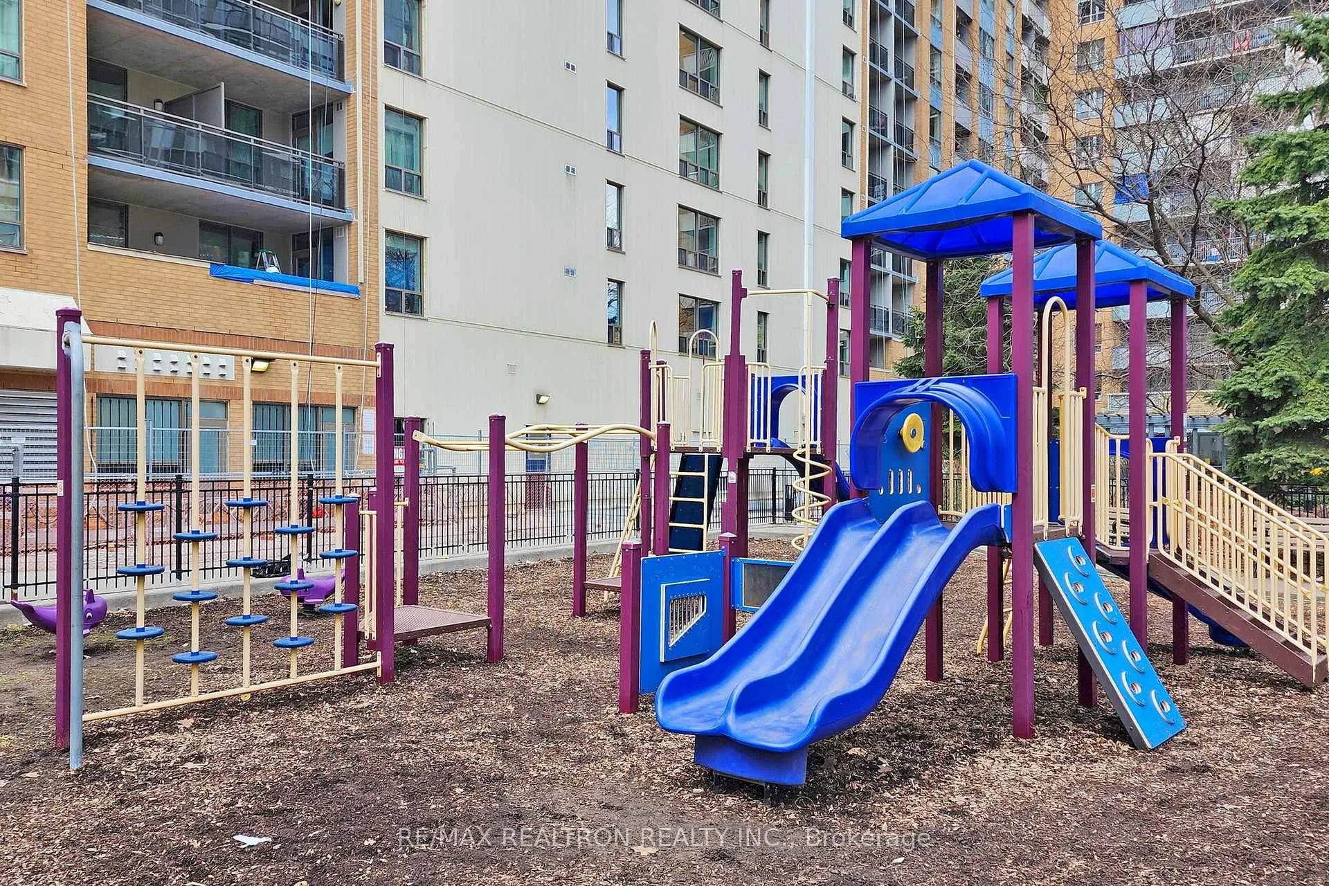 Photo 27 of Unit 1606, 65 Mutual Street, Toronto, Church-Yonge Corridor — HOMEH