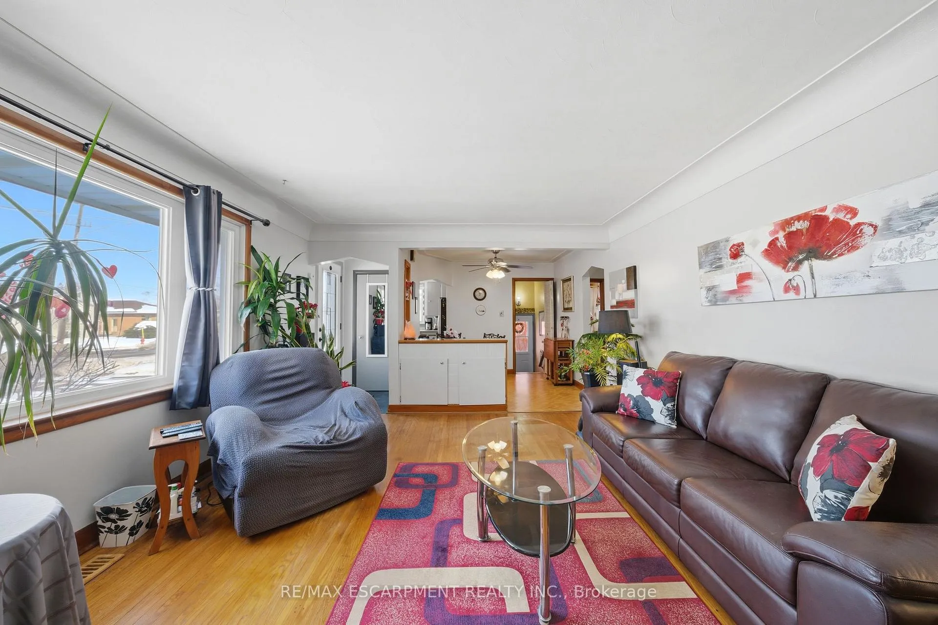 Photo 5 of 763 Upper Ottawa Street, Hamilton, Huntington — HOMEH