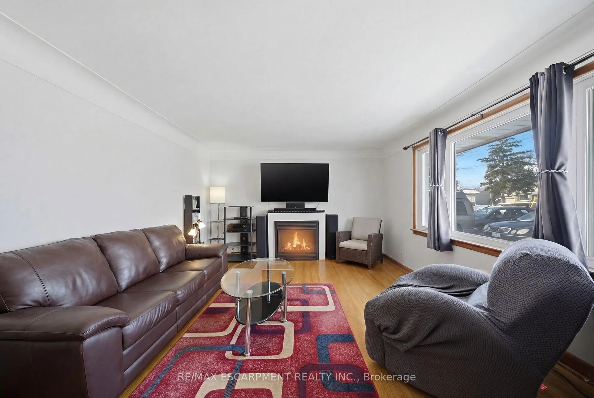 Photo 7 of 763 Upper Ottawa Street, Hamilton, Huntington — HOMEH
