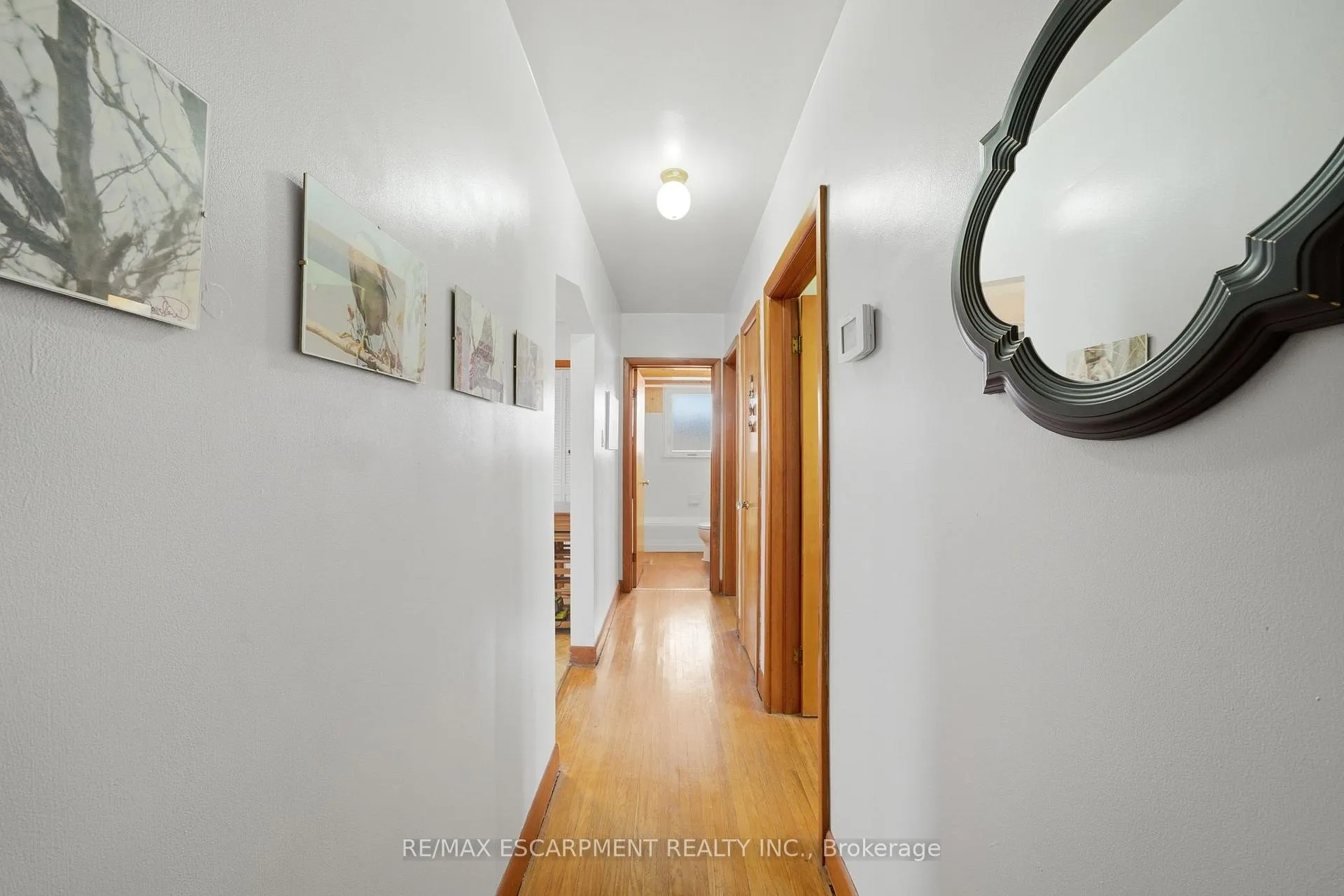 Photo 15 of 763 Upper Ottawa Street, Hamilton, Huntington — HOMEH