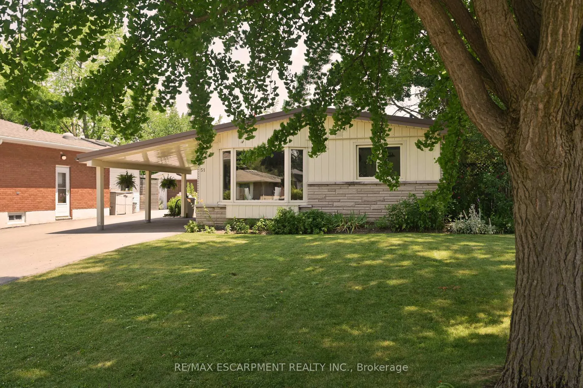 Photo 2 of 51 Elgar Avenue, Hamilton, Rolston — HOMEH