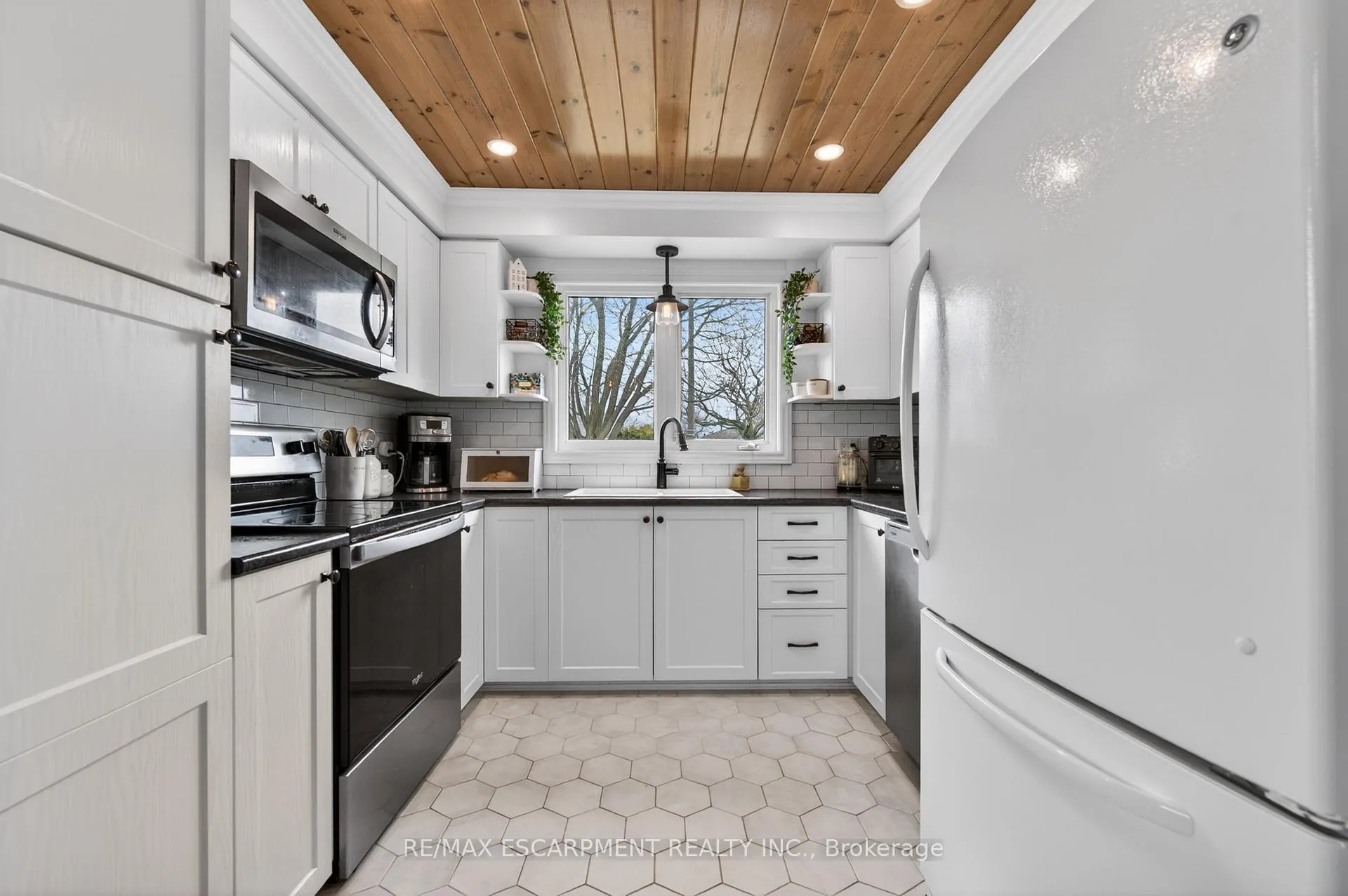 Photo 8 of 51 Elgar Avenue, Hamilton, Rolston — HOMEH