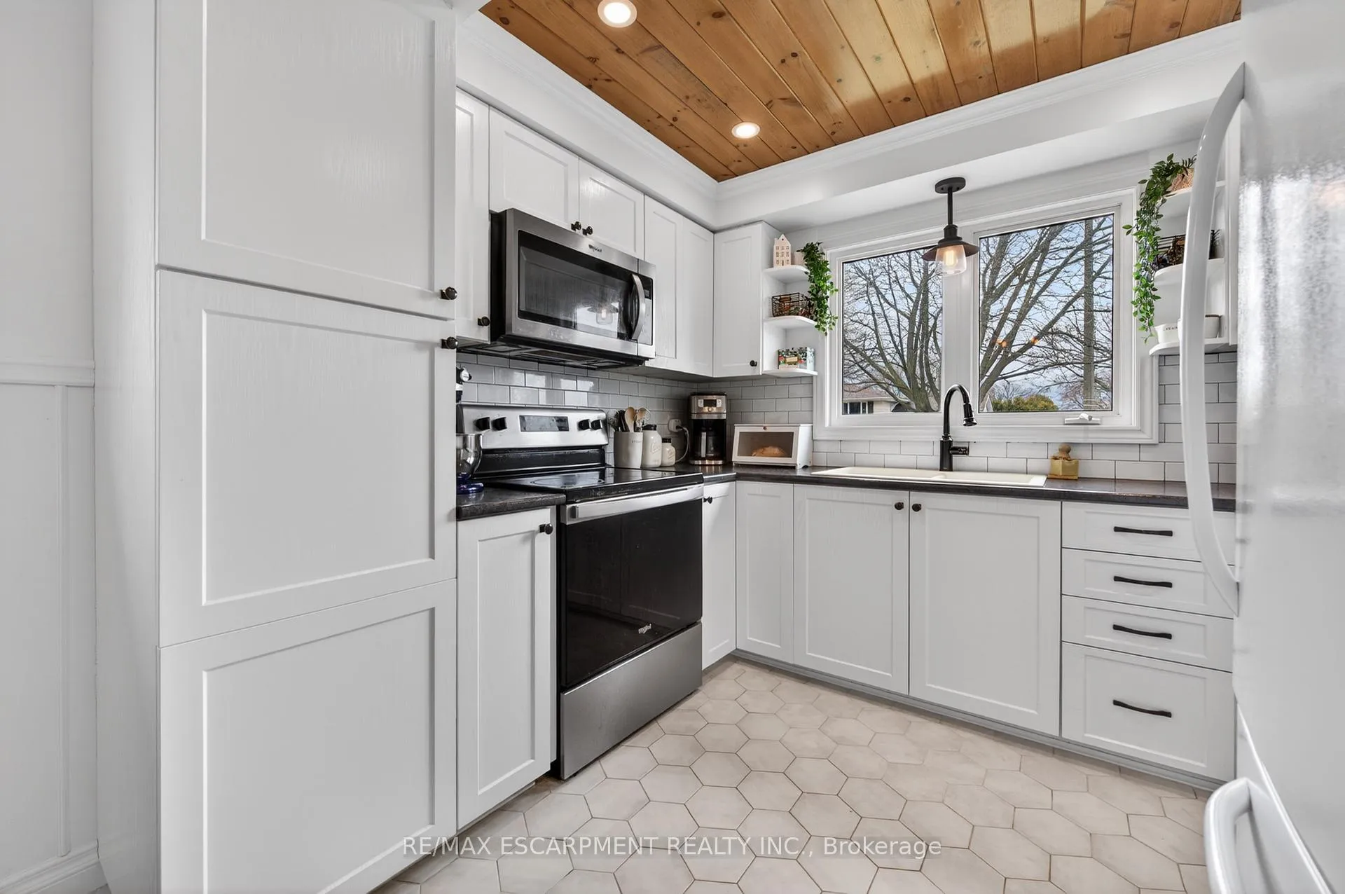 Photo 9 of 51 Elgar Avenue, Hamilton, Rolston — HOMEH