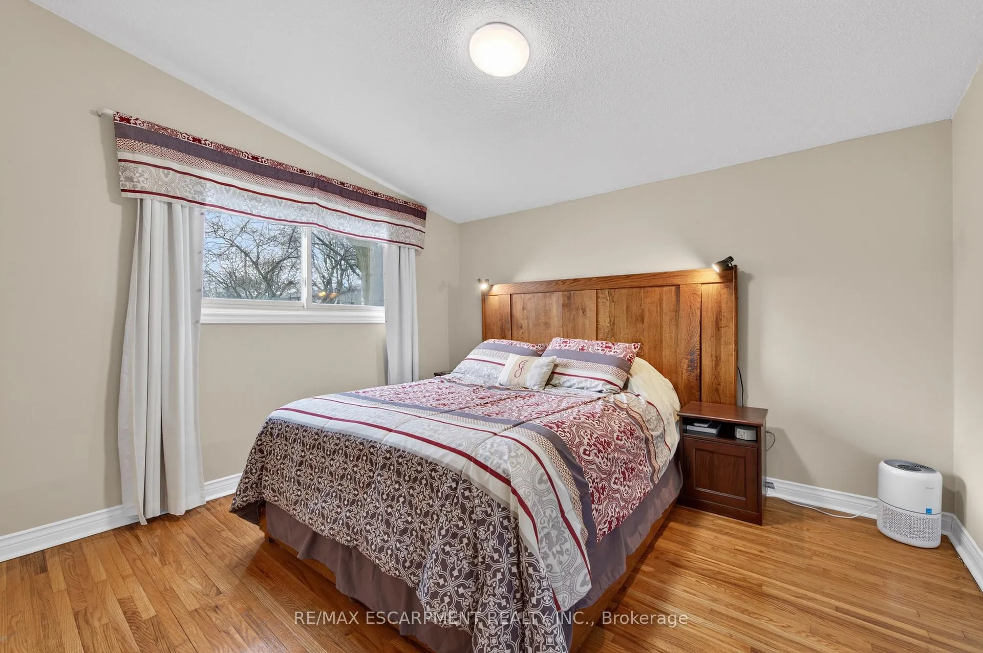 Photo 20 of 51 Elgar Avenue, Hamilton, Rolston — HOMEH