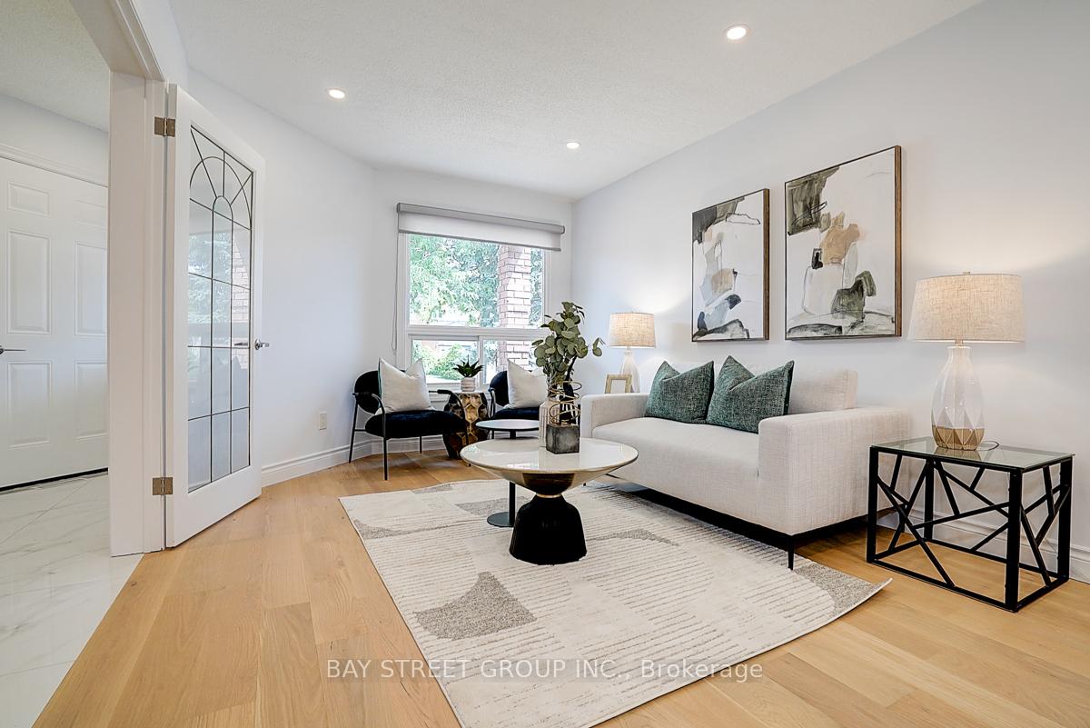 Photo 8 of 67 Kyla Crescent, Markham, Milliken Mills East — HOMEH