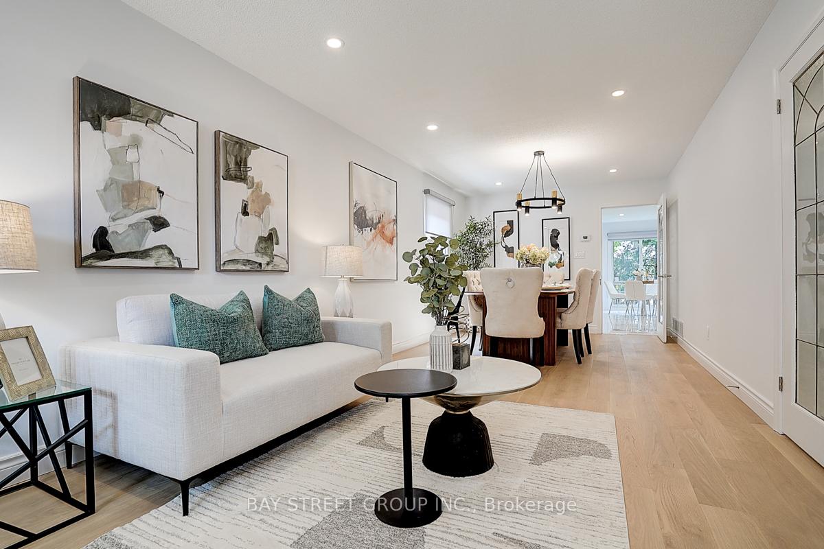 Photo 10 of 67 Kyla Crescent, Markham, Milliken Mills East — HOMEH