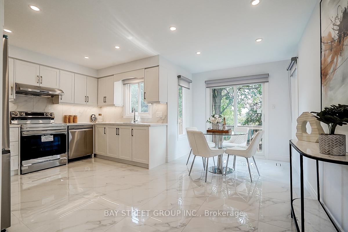 Photo 15 of 67 Kyla Crescent, Markham, Milliken Mills East — HOMEH