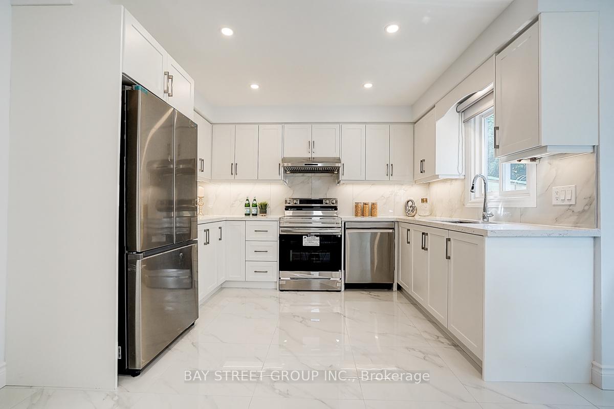 Photo 19 of 67 Kyla Crescent, Markham, Milliken Mills East — HOMEH