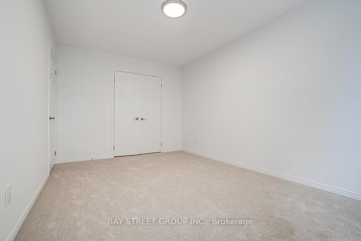 Photo 34 of 67 Kyla Crescent, Markham, Milliken Mills East — HOMEH