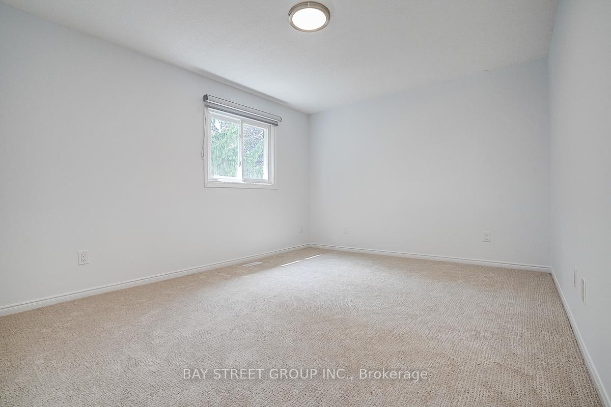 Photo 35 of 67 Kyla Crescent, Markham, Milliken Mills East — HOMEH