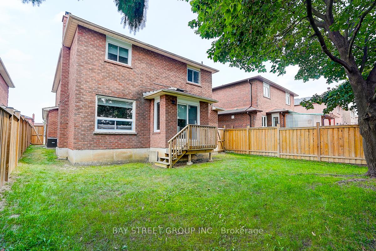 Photo 45 of 67 Kyla Crescent, Markham, Milliken Mills East — HOMEH