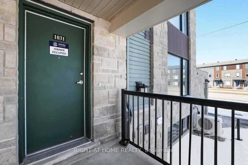 Photo 3 of Unit 1031, 1031 Creekway Private, Ottawa, Kanata - Kanata Lakes/Heritage Hills — HOMEH
