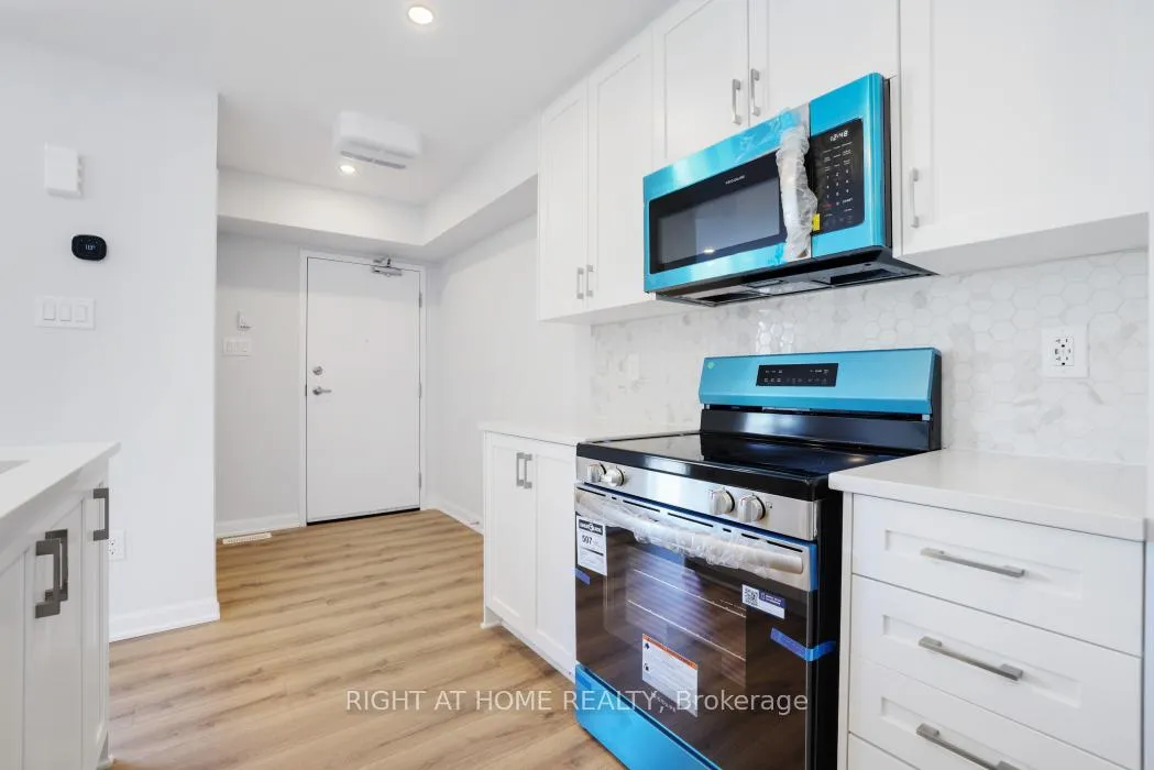 Photo 13 of Unit 1031, 1031 Creekway Private, Ottawa, Kanata - Kanata Lakes/Heritage Hills — HOMEH