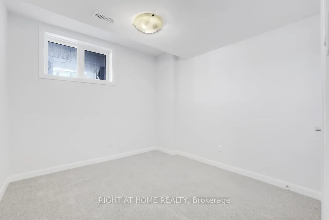 Photo 16 of Unit 1031, 1031 Creekway Private, Ottawa, Kanata - Kanata Lakes/Heritage Hills — HOMEH