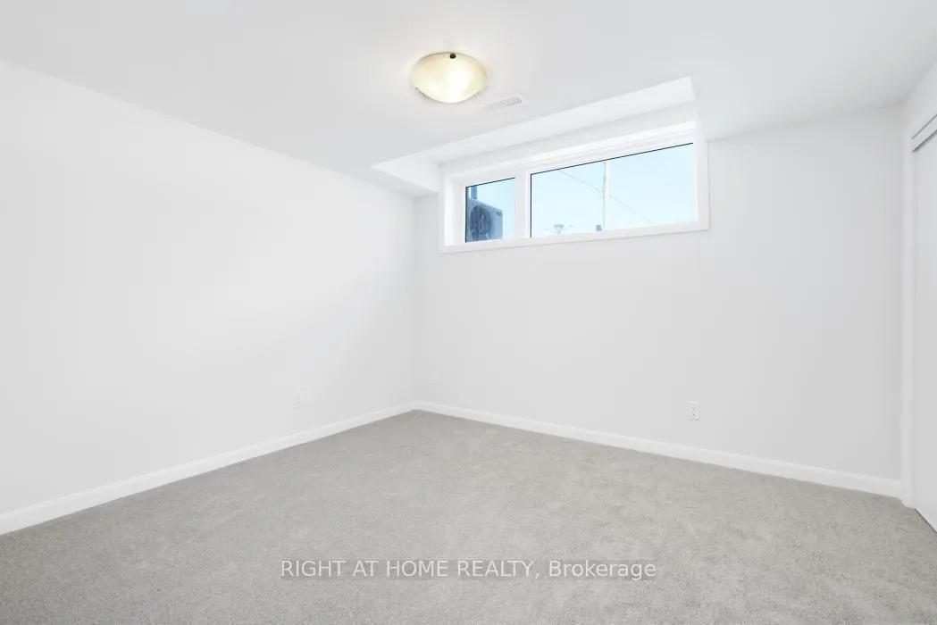 Photo 19 of Unit 1031, 1031 Creekway Private, Ottawa, Kanata - Kanata Lakes/Heritage Hills — HOMEH