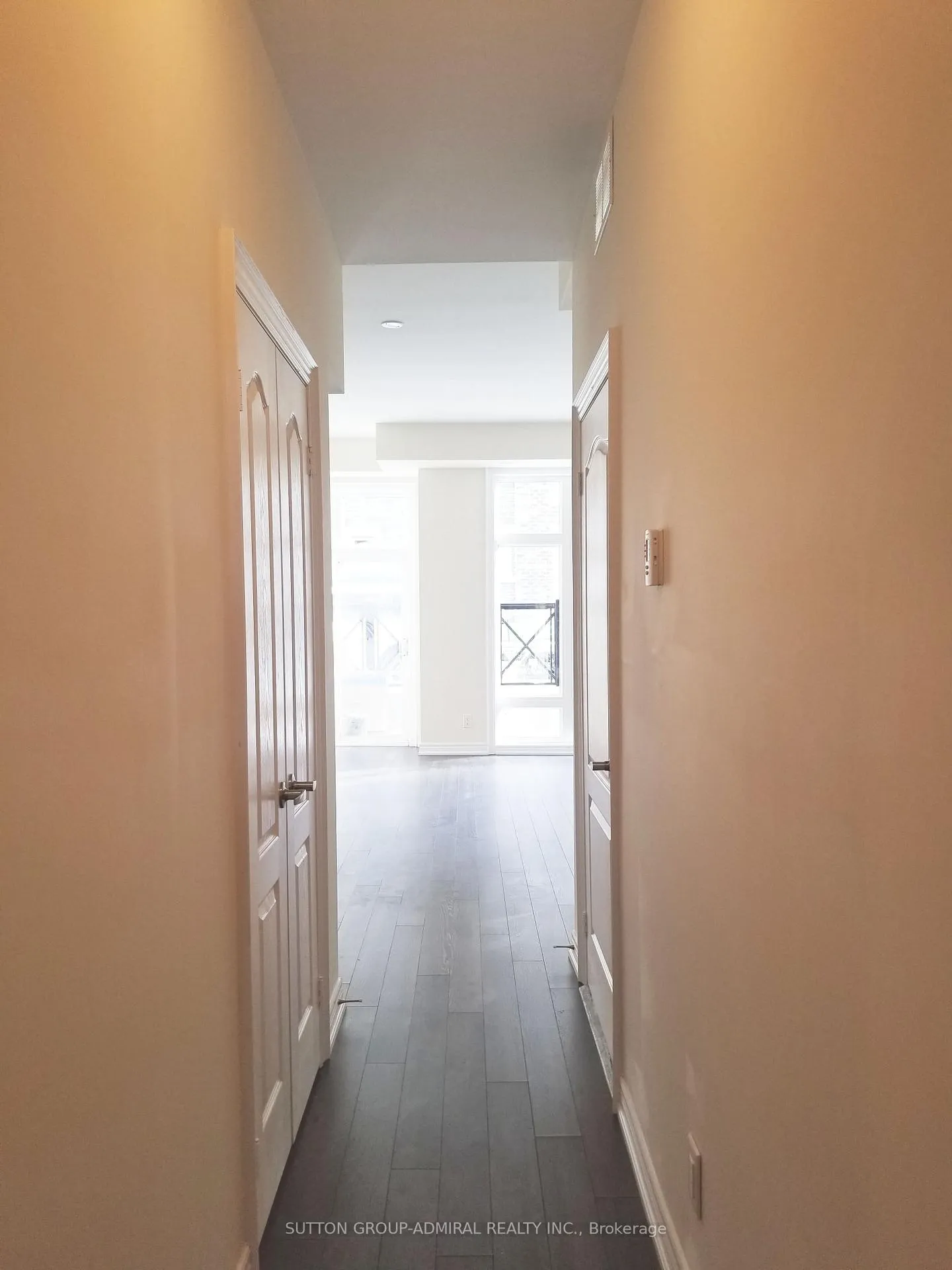 Photo 6 of Unit 501, 30 Dunsheath Way, Markham, Cornell — HOMEH