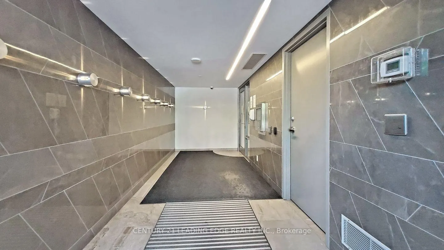 Photo 9 of Unit 727, 18 Uptown Drive, Markham, Unionville — HOMEH