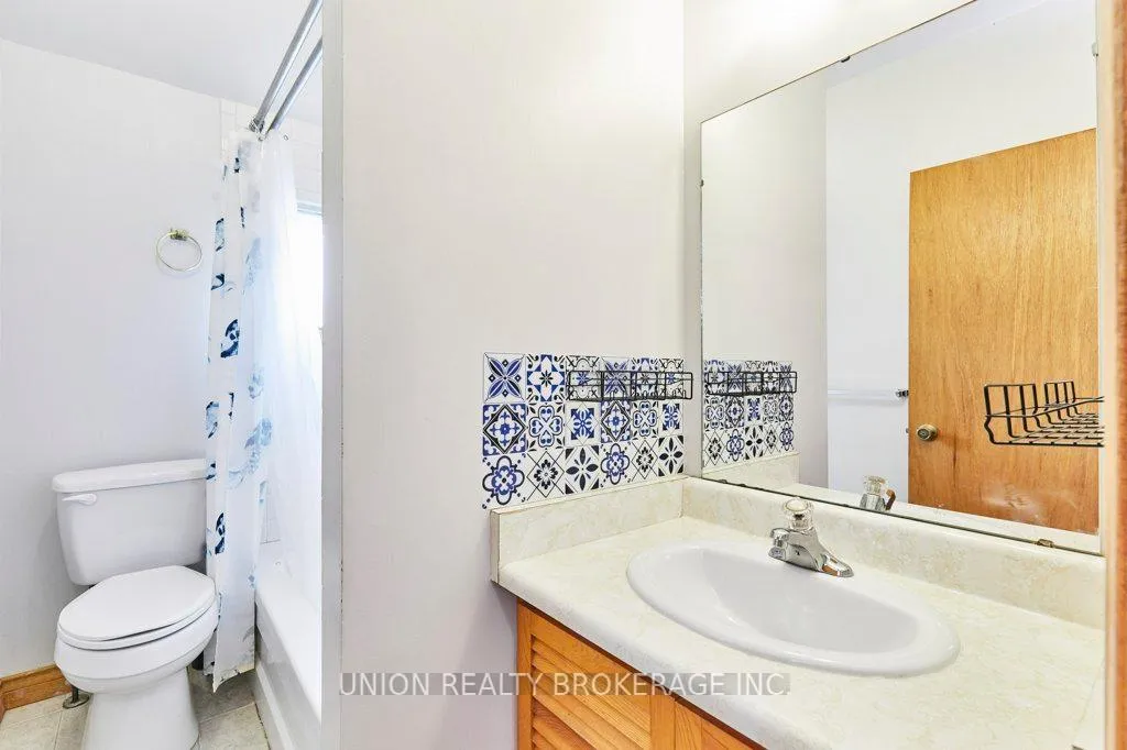 Photo 22 of Unit Second Floor, 14 Harris Avenue, Toronto, East End-Danforth — HOMEH