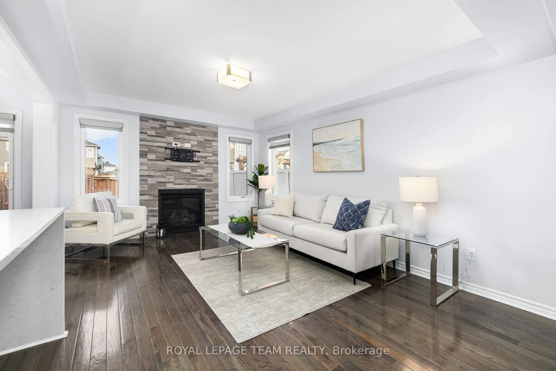 Photo 8 of 708 Logperch Circle, Ottawa, Barrhaven - Half Moon Bay — HOMEH