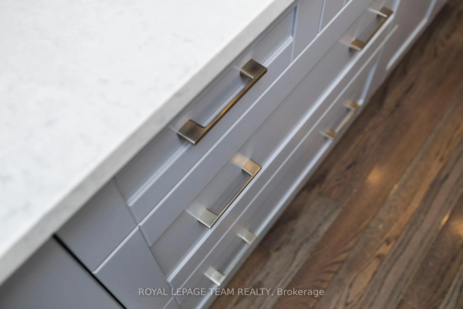 Photo 18 of 708 Logperch Circle, Ottawa, Barrhaven - Half Moon Bay — HOMEH