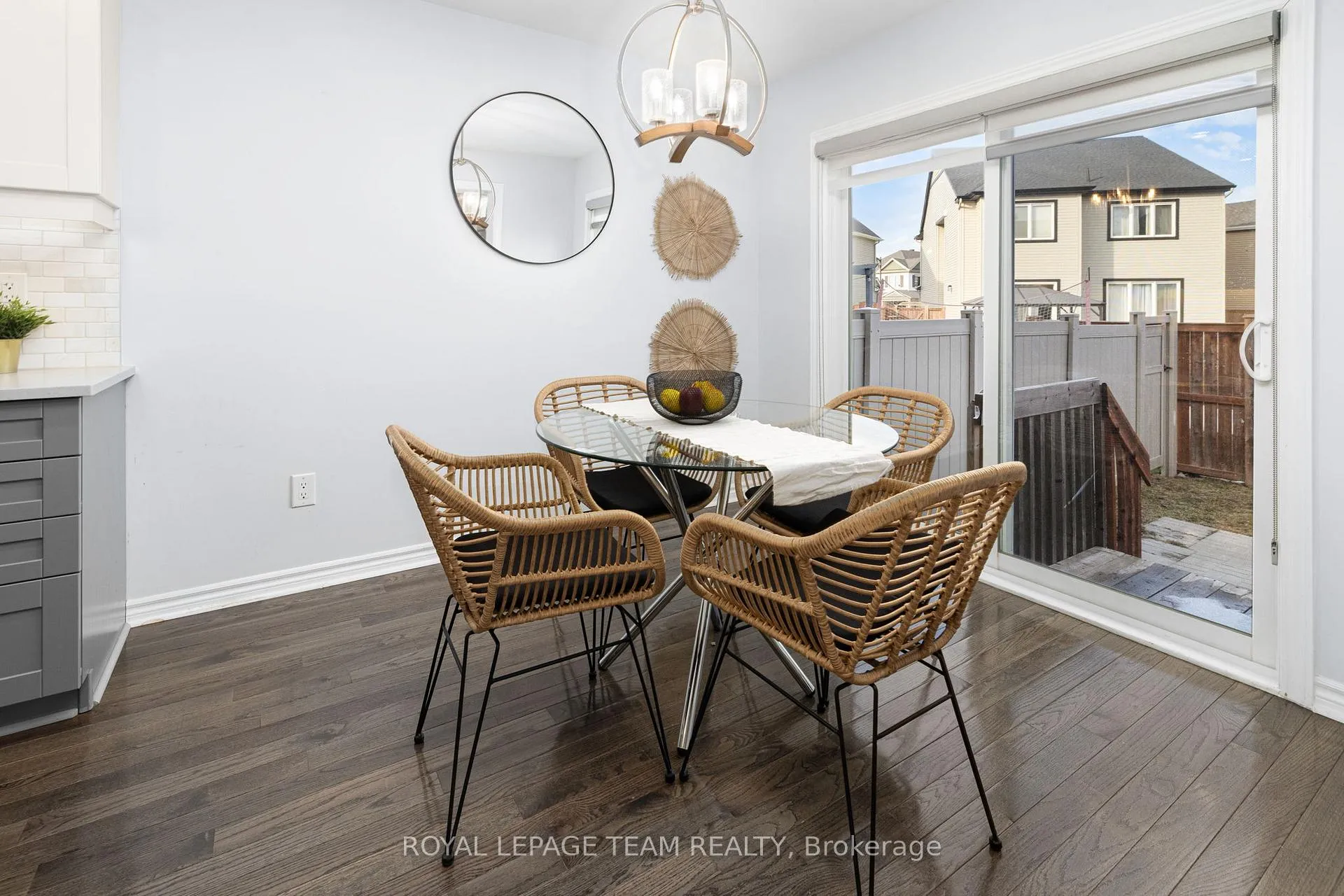 Photo 23 of 708 Logperch Circle, Ottawa, Barrhaven - Half Moon Bay — HOMEH