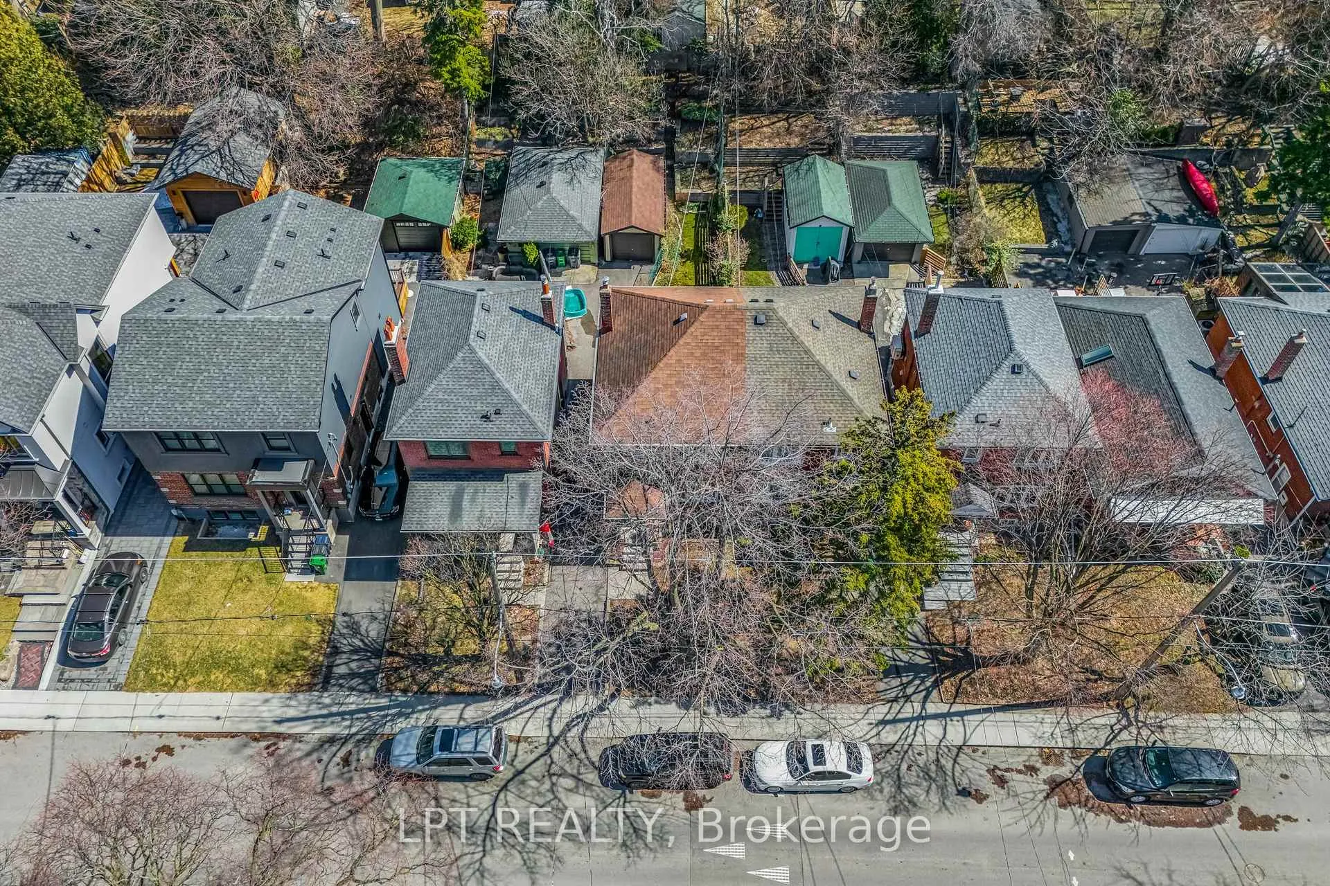 Photo 5 of 89 Highfield Road, Toronto, Greenwood-Coxwell — HOMEH