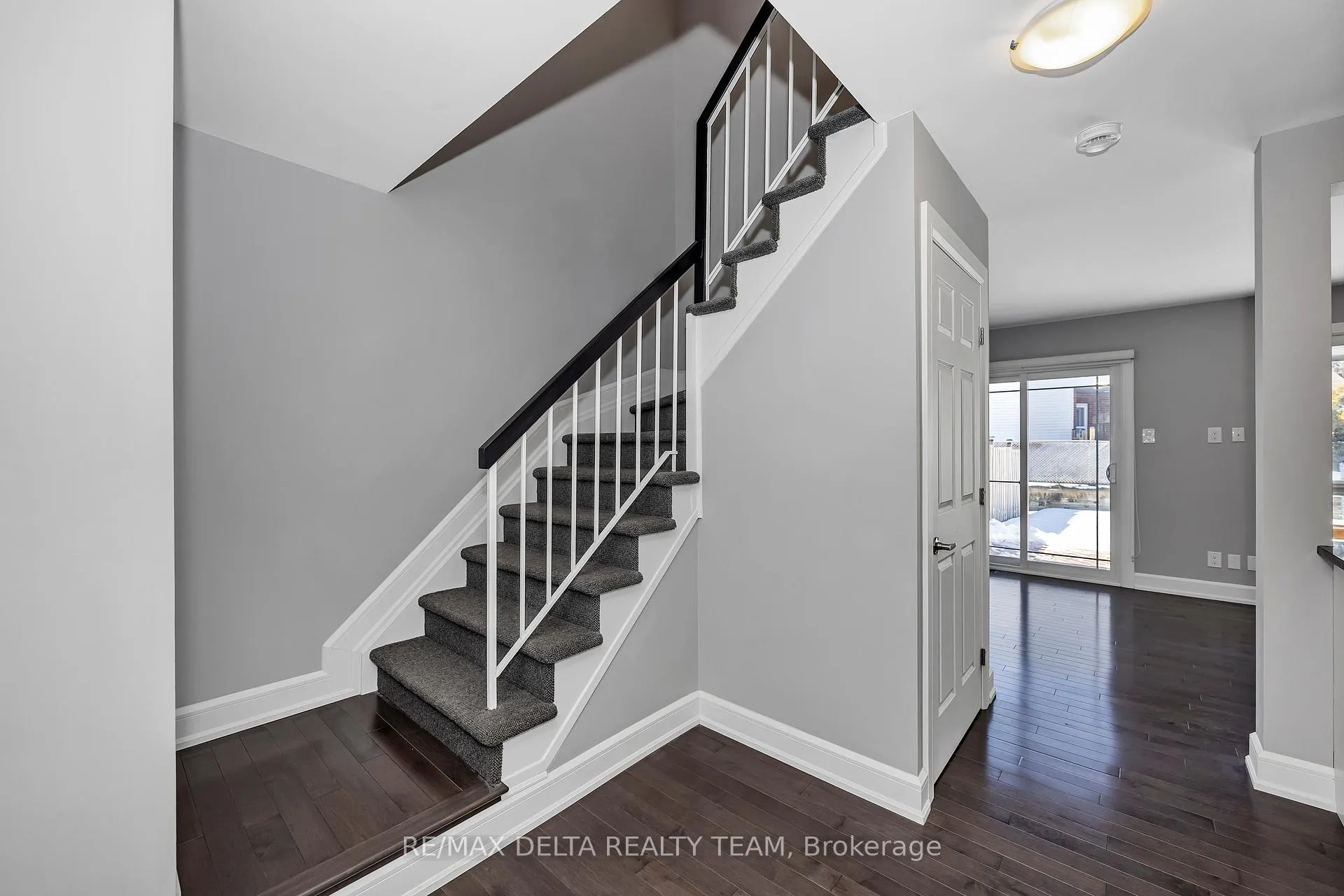 Photo 13 of 57 Blackdome Crescent, Ottawa, Kanata - Kanata Lakes/Heritage Hills — HOMEH