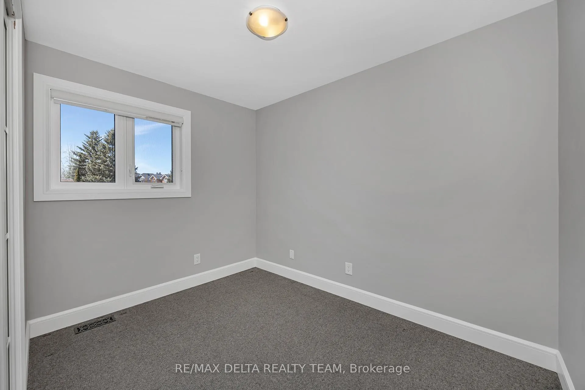 Photo 21 of 57 Blackdome Crescent, Ottawa, Kanata - Kanata Lakes/Heritage Hills — HOMEH