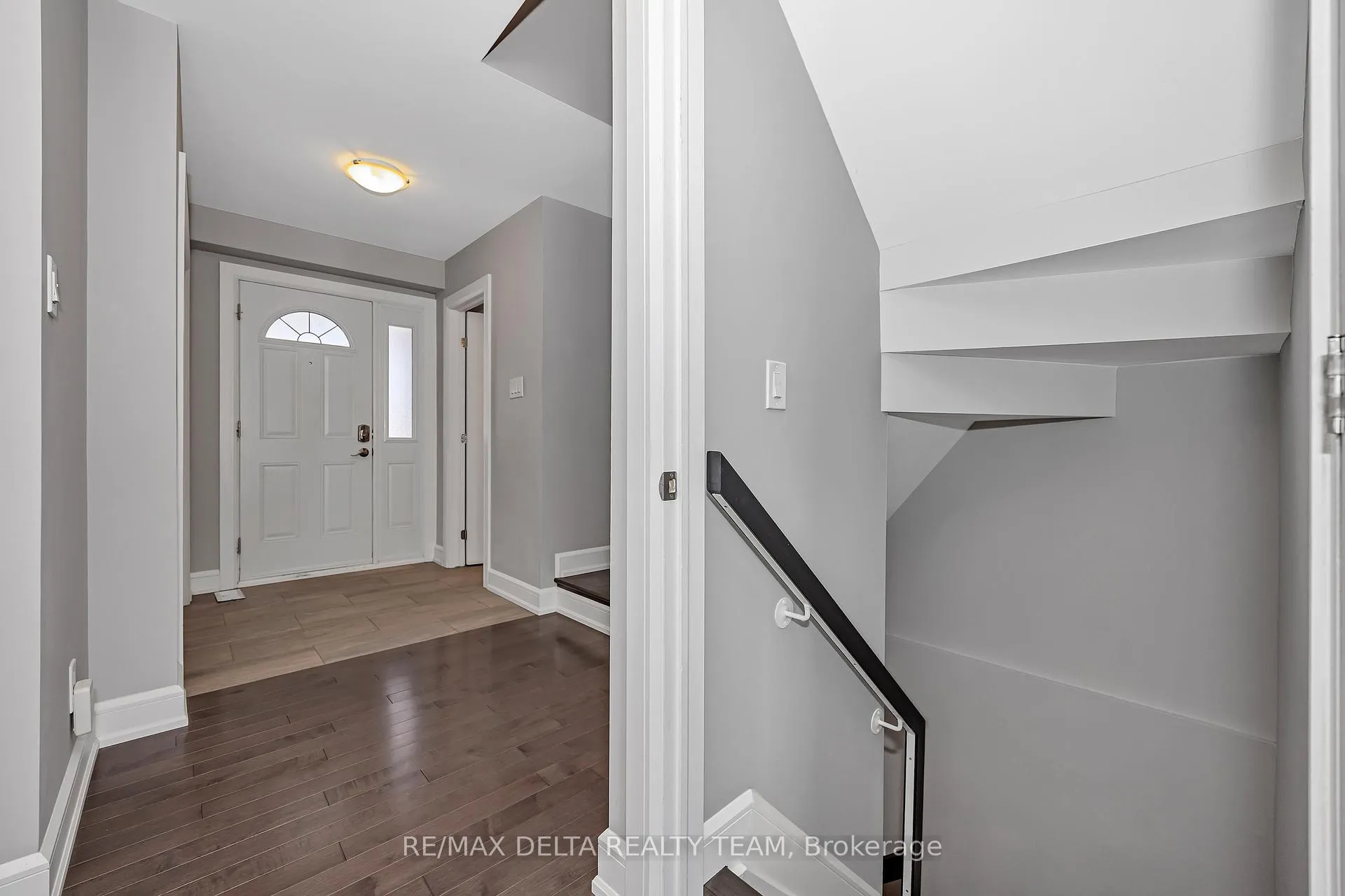 Photo 23 of 57 Blackdome Crescent, Ottawa, Kanata - Kanata Lakes/Heritage Hills — HOMEH
