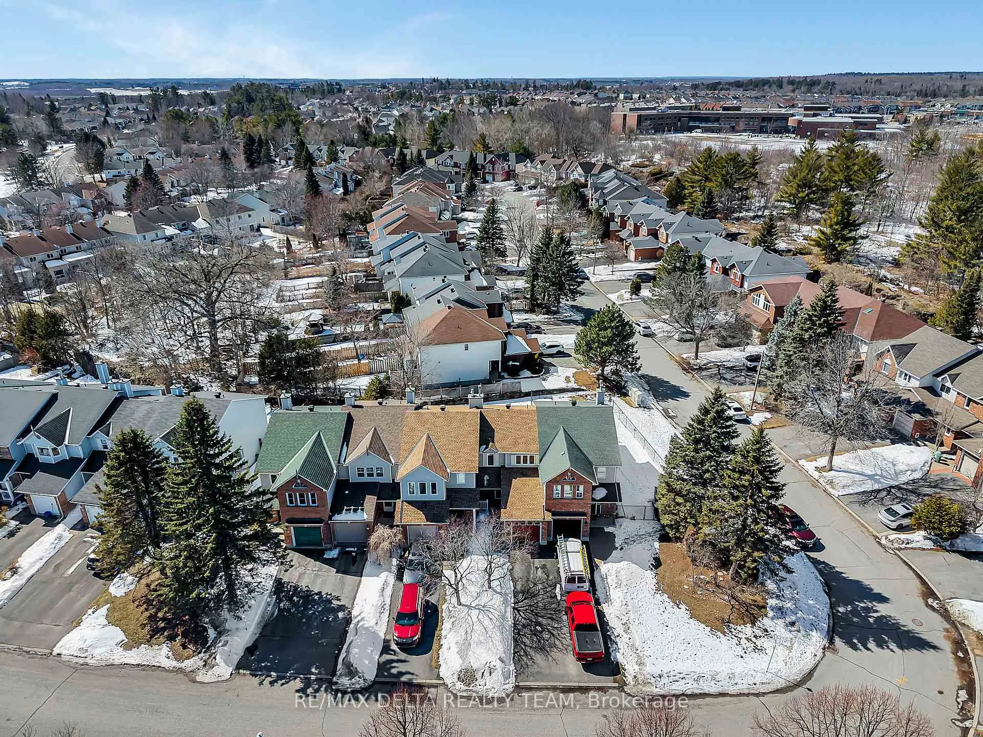 Photo 32 of 57 Blackdome Crescent, Ottawa, Kanata - Kanata Lakes/Heritage Hills — HOMEH
