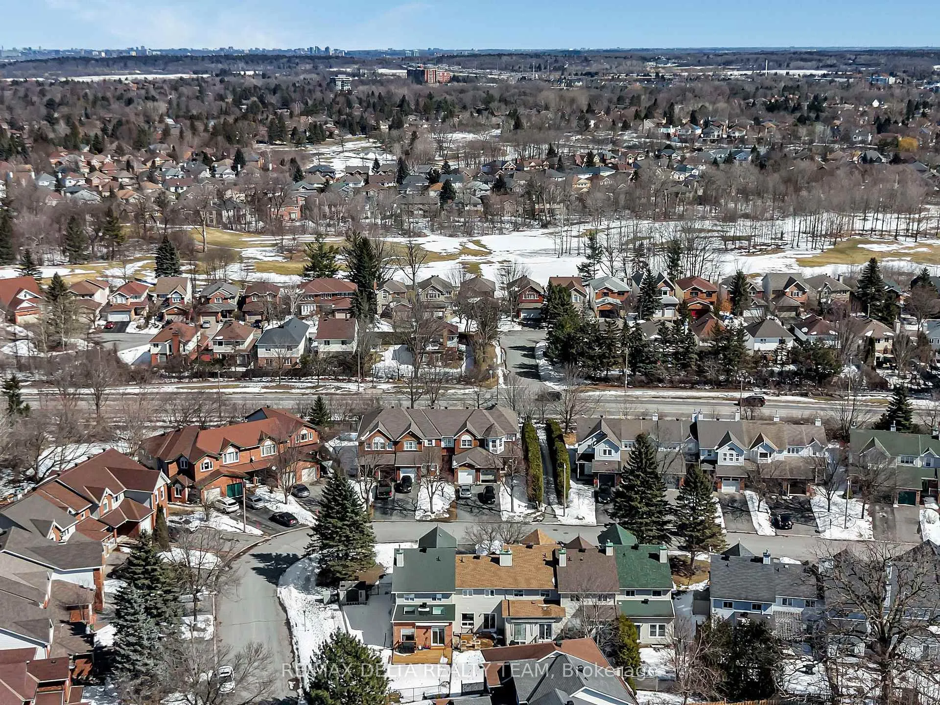 Photo 34 of 57 Blackdome Crescent, Ottawa, Kanata - Kanata Lakes/Heritage Hills — HOMEH