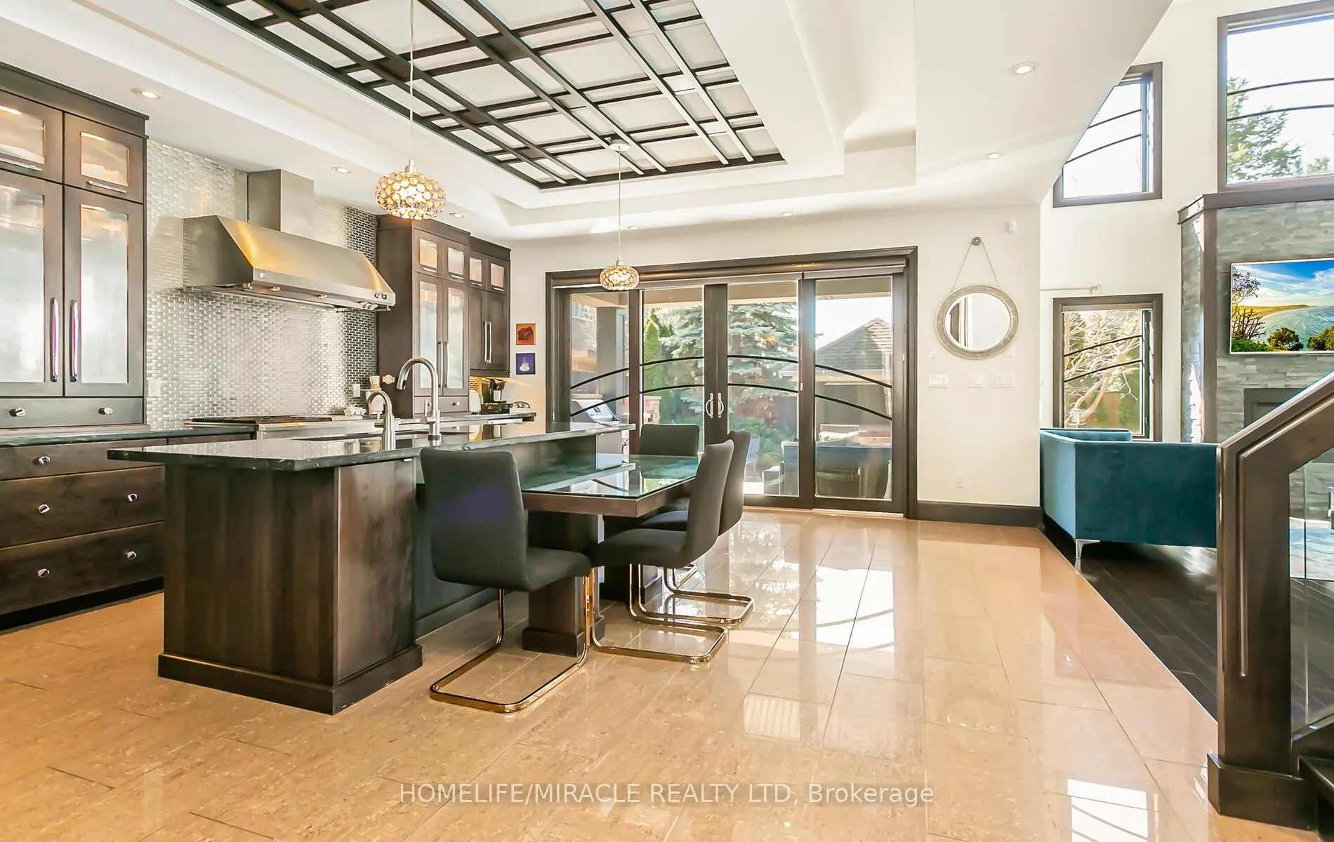 Photo 13 of 24 Jacob Gingrich Drive, Kitchener, Pioneer Tower West — HOMEH