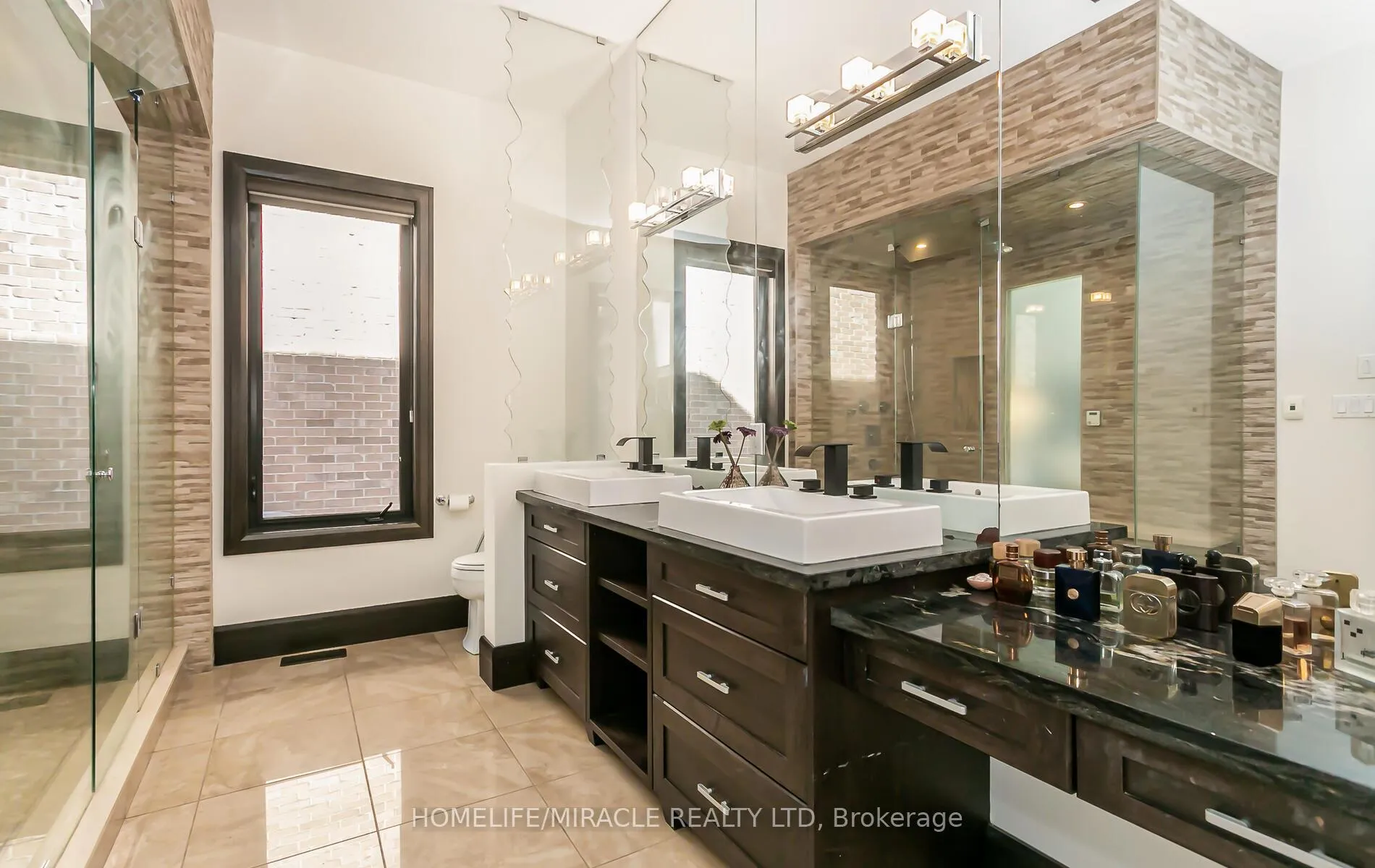 Photo 20 of 24 Jacob Gingrich Drive, Kitchener, Pioneer Tower West — HOMEH