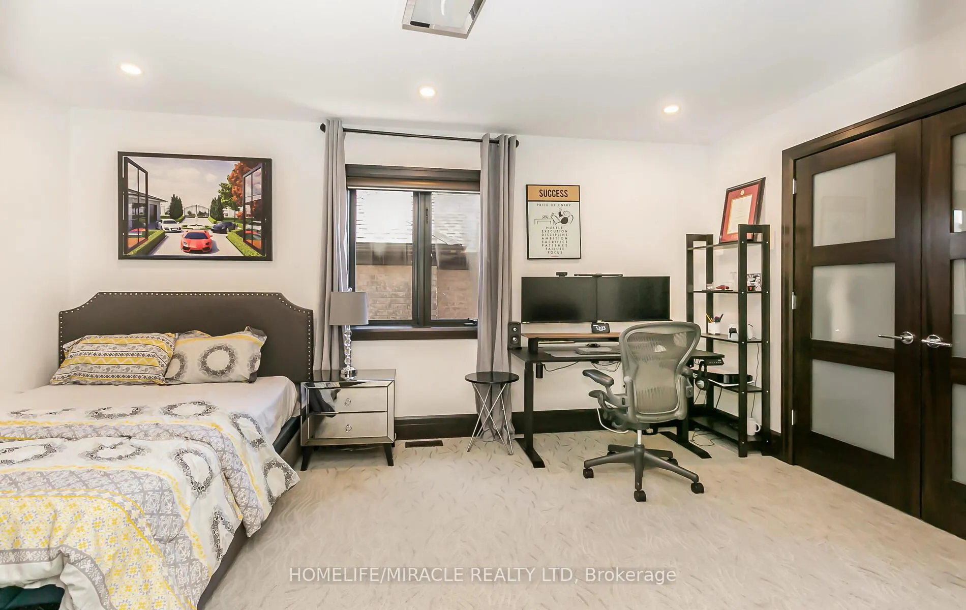 Photo 25 of 24 Jacob Gingrich Drive, Kitchener, Pioneer Tower West — HOMEH