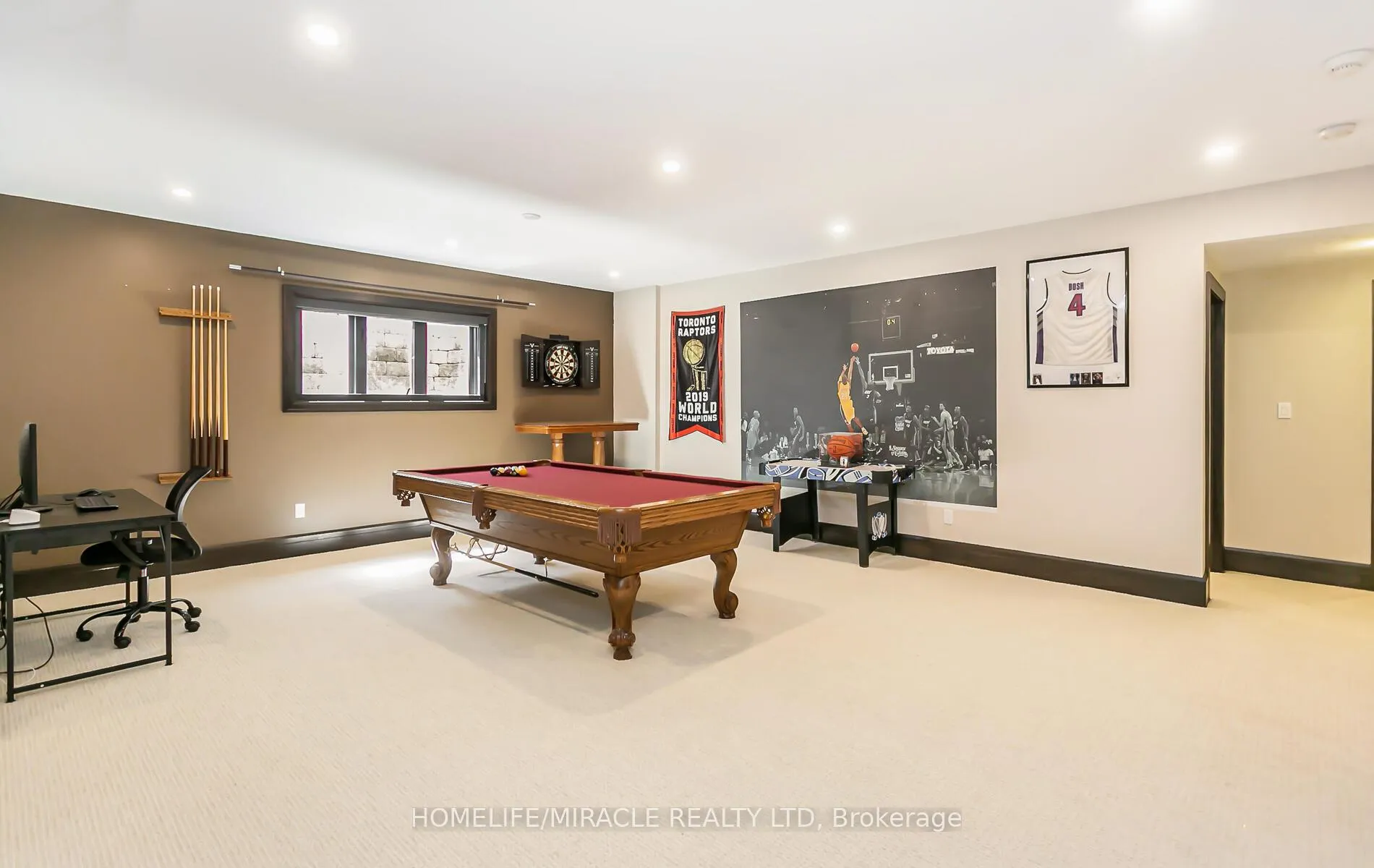 Photo 36 of 24 Jacob Gingrich Drive, Kitchener, Pioneer Tower West — HOMEH