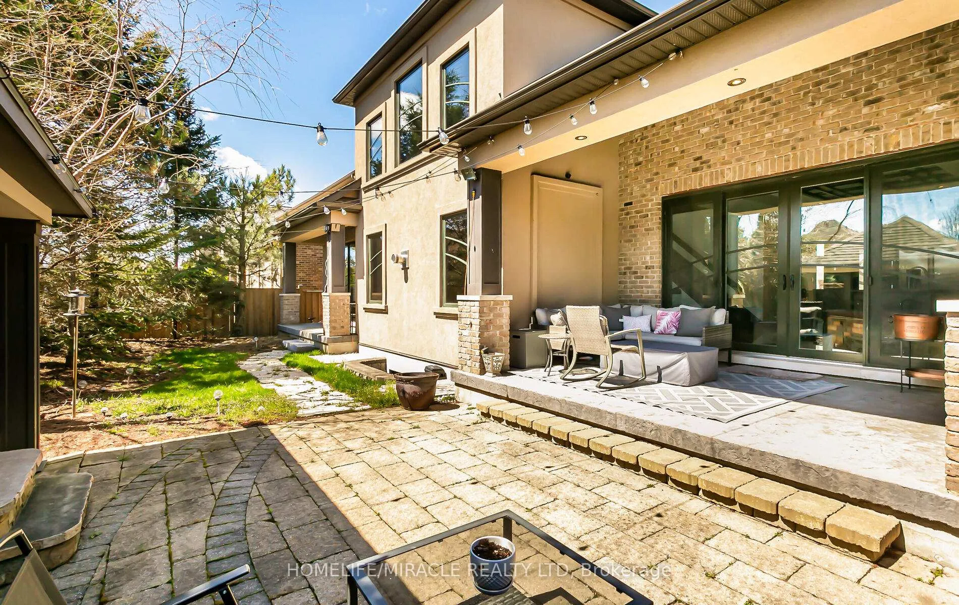 Photo 46 of 24 Jacob Gingrich Drive, Kitchener, Pioneer Tower West — HOMEH