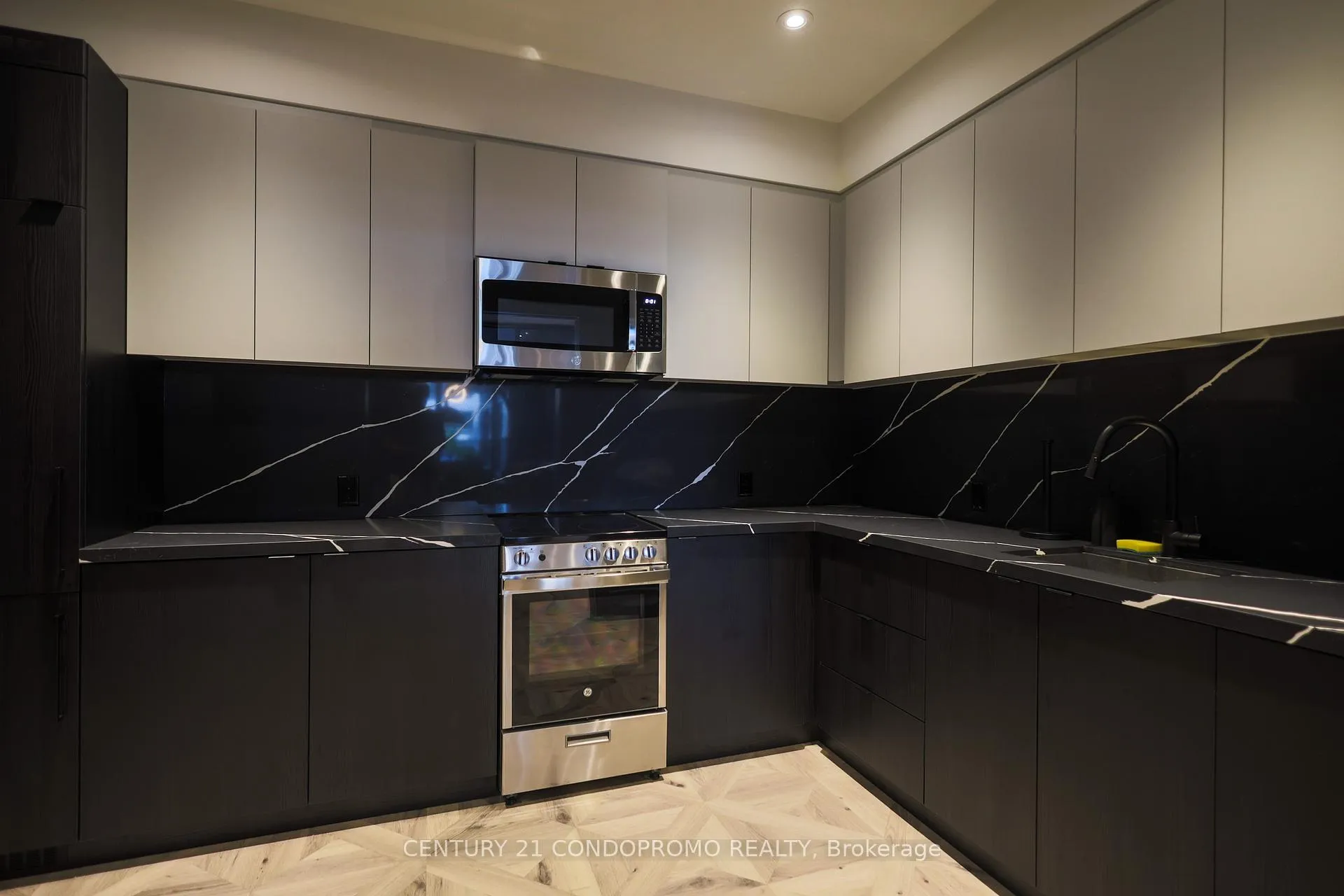 Photo 19 of Unit 709, 285 Dufferin Street, Toronto, South Parkdale — HOMEH