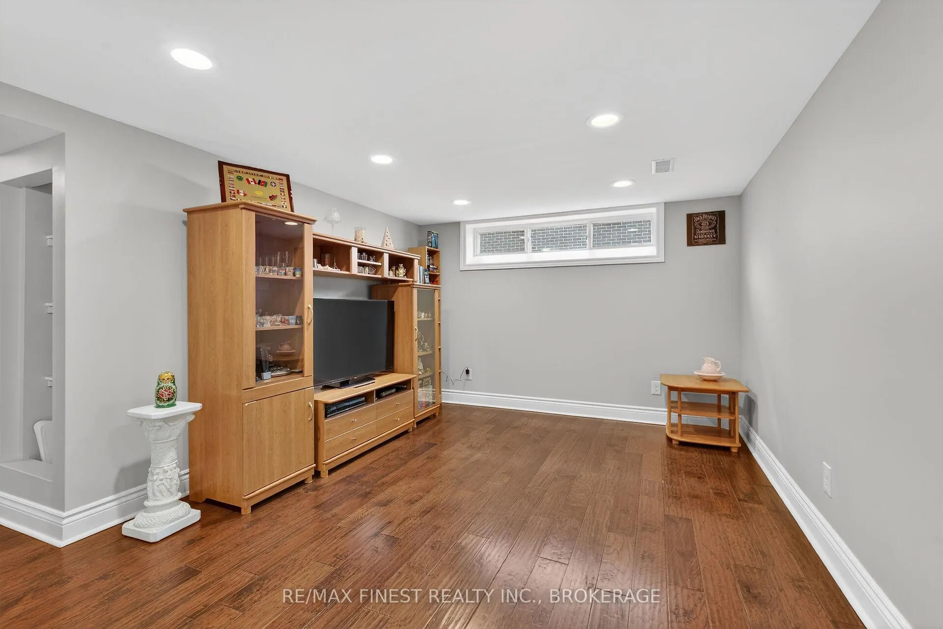 Photo 22 of 44 Casterton Avenue, Kingston, Central City West — HOMEH