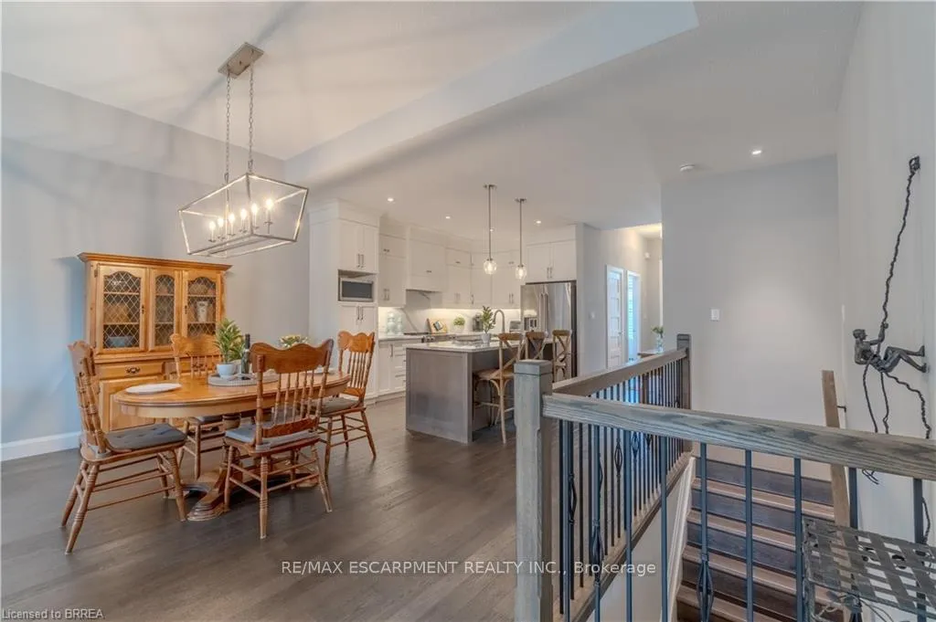 Photo 7 of Unit 22, 59 Cedar Street, Brant, Paris — HOMEH