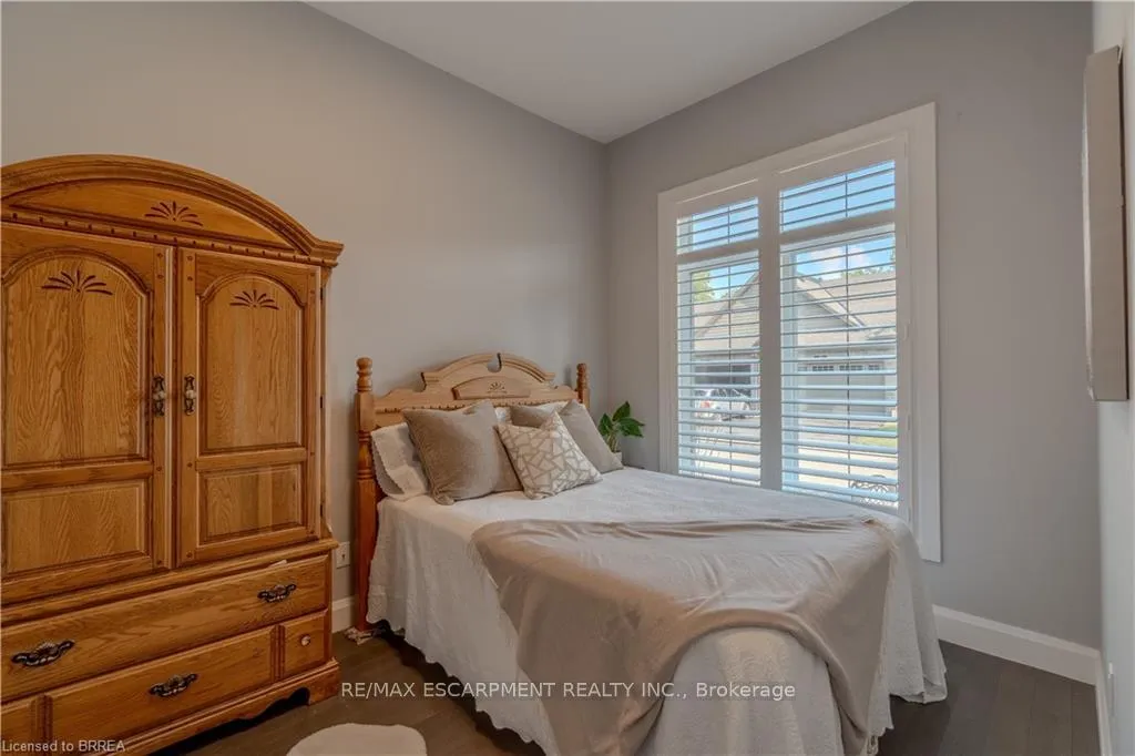 Photo 24 of Unit 22, 59 Cedar Street, Brant, Paris — HOMEH
