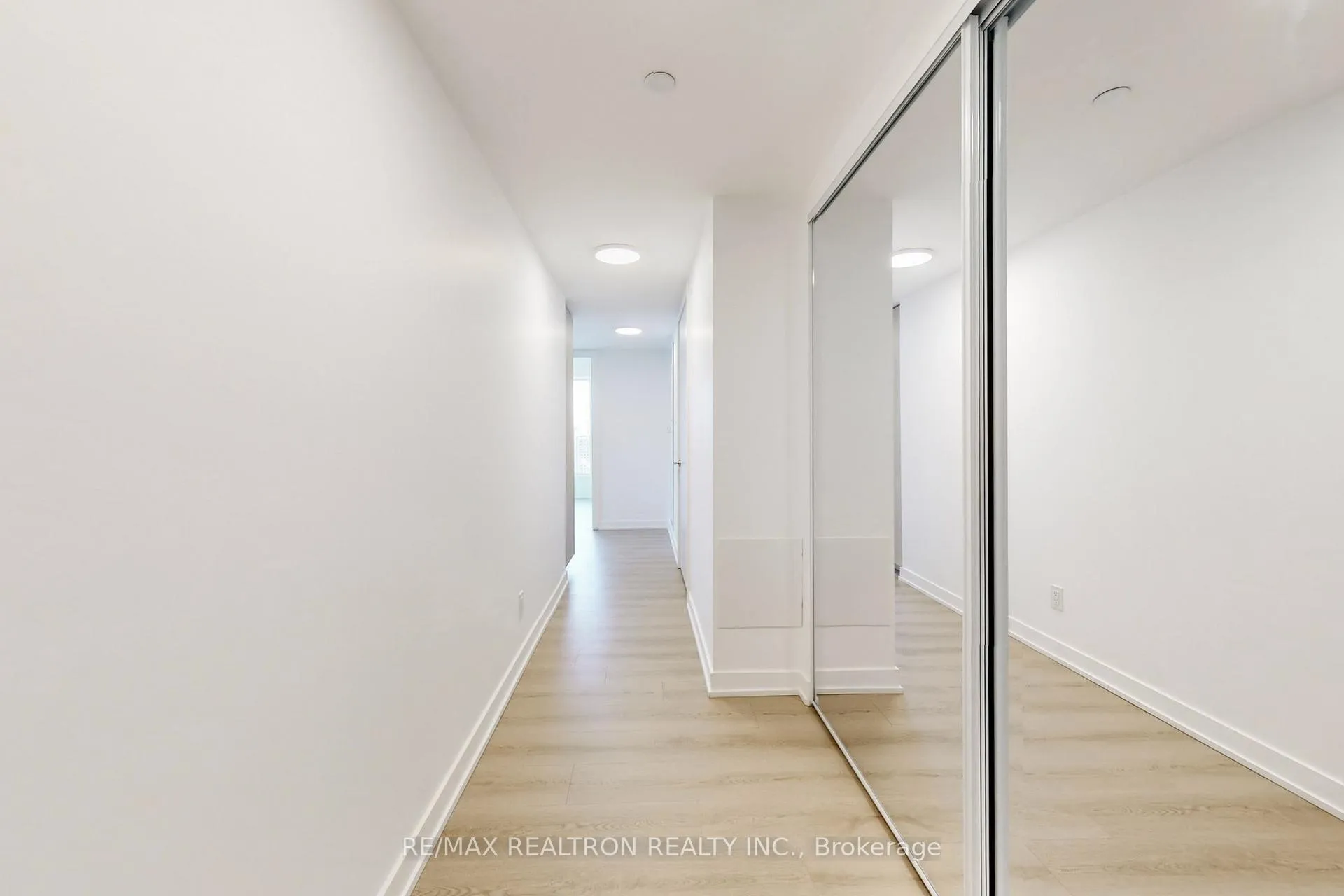 Photo 8 of Unit 1803, 100 Queen Street E, Toronto, Church-Yonge Corridor — HOMEH