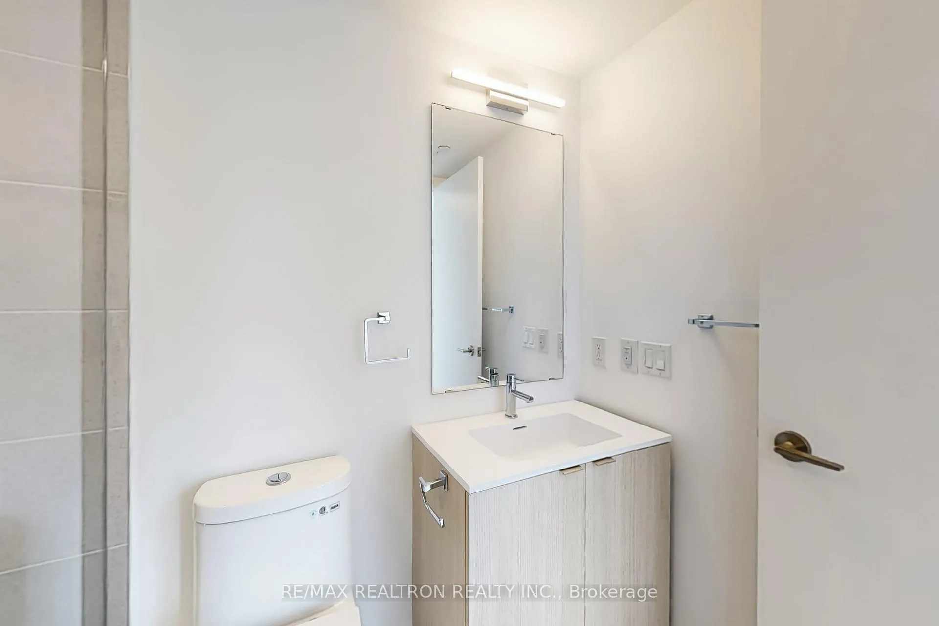 Photo 36 of Unit 1803, 100 Queen Street E, Toronto, Church-Yonge Corridor — HOMEH