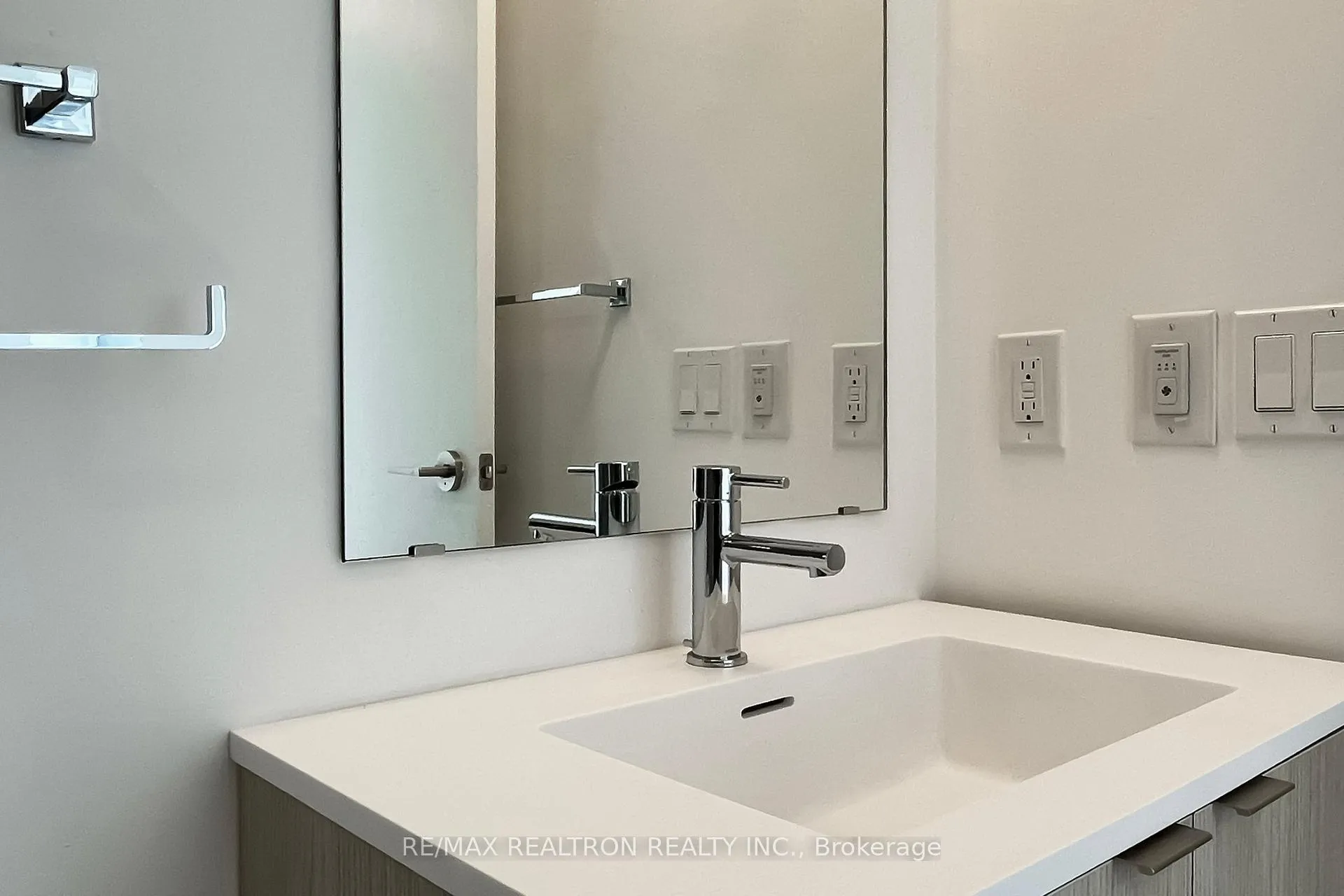 Photo 37 of Unit 1803, 100 Queen Street E, Toronto, Church-Yonge Corridor — HOMEH