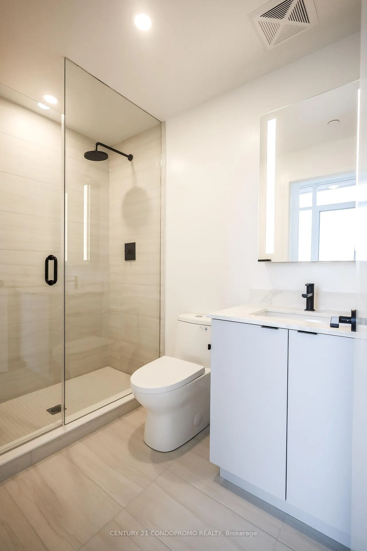 Photo 13 of Unit 714, 285 Dufferin Street, Toronto, South Parkdale — HOMEH