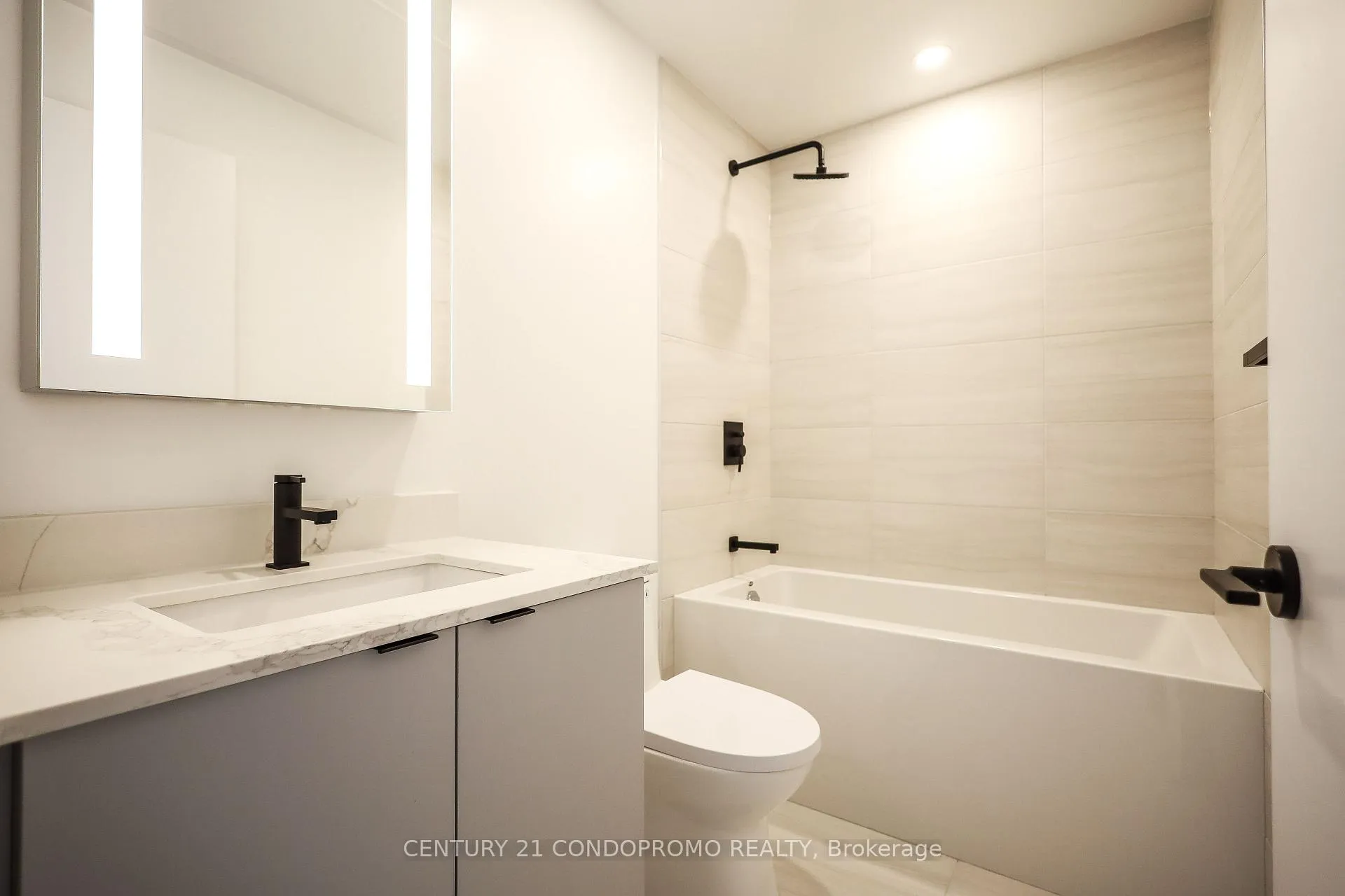 Photo 15 of Unit 714, 285 Dufferin Street, Toronto, South Parkdale — HOMEH