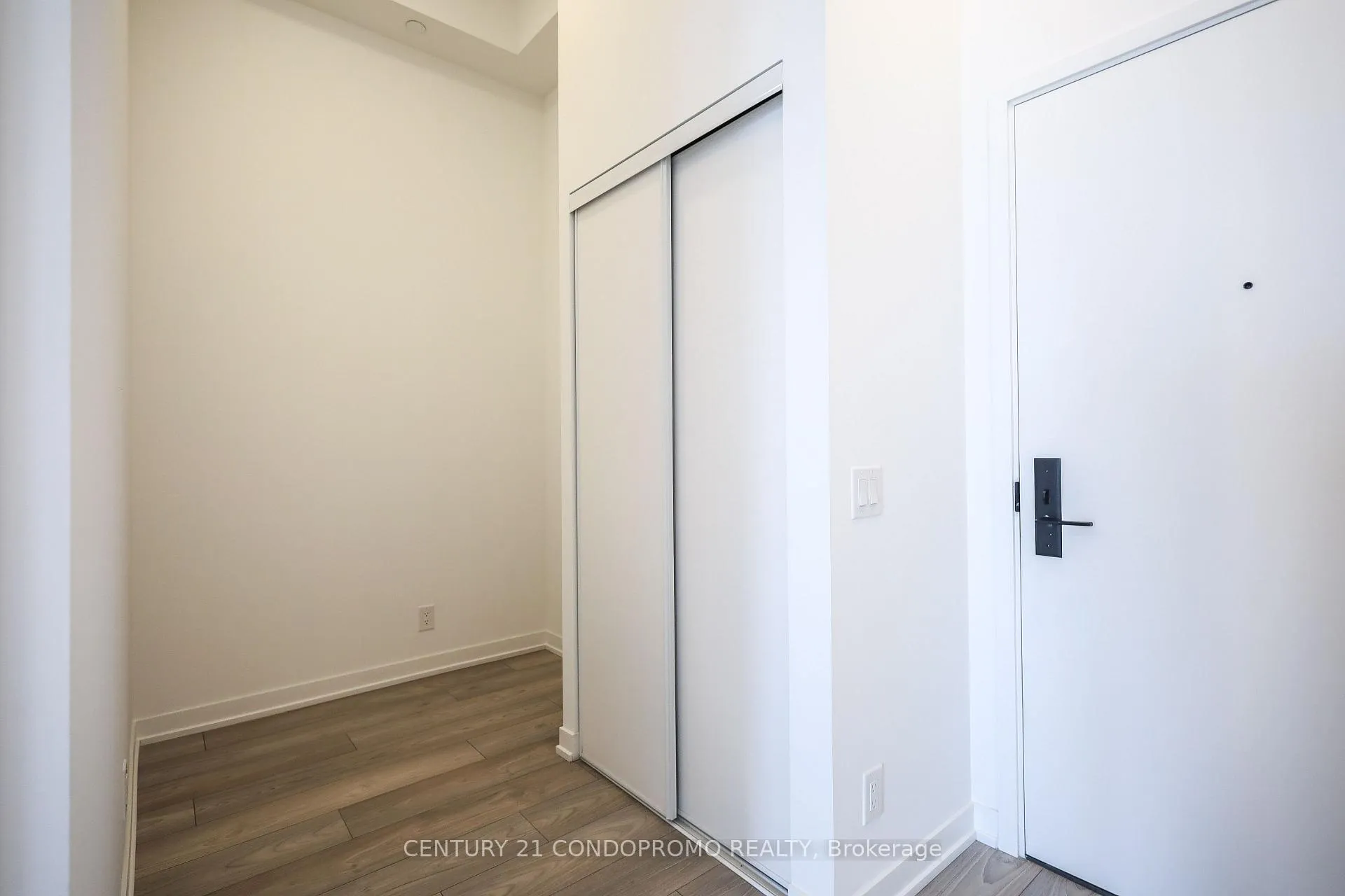 Photo 17 of Unit 714, 285 Dufferin Street, Toronto, South Parkdale — HOMEH