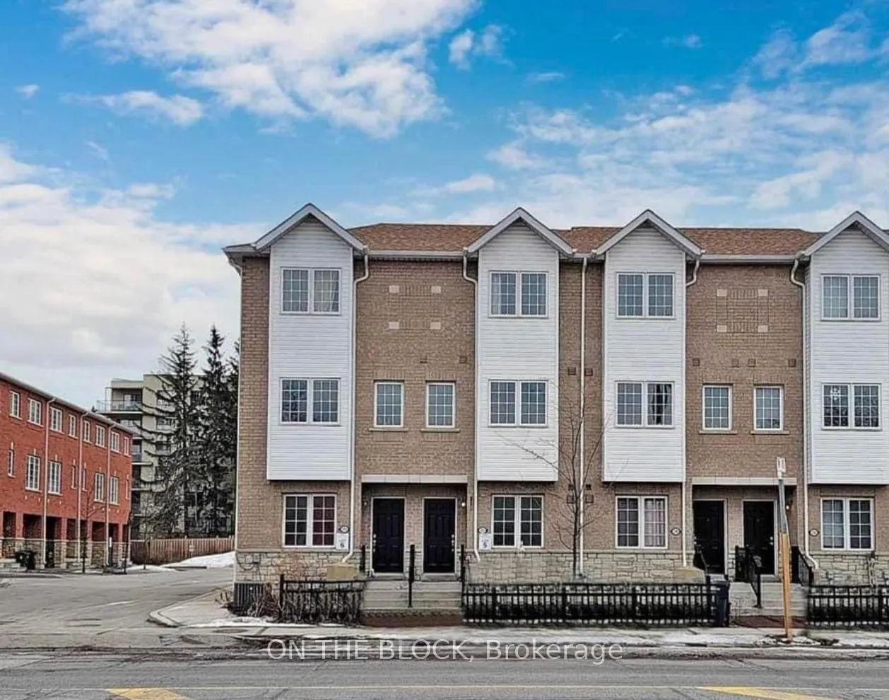 Photo 1 of 3761A St Clair Avenue E, Scarborough, Cliffcrest — HOMEH