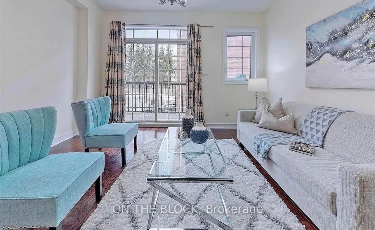 Photo 4 of 3761A St Clair Avenue E, Scarborough, Cliffcrest — HOMEH
