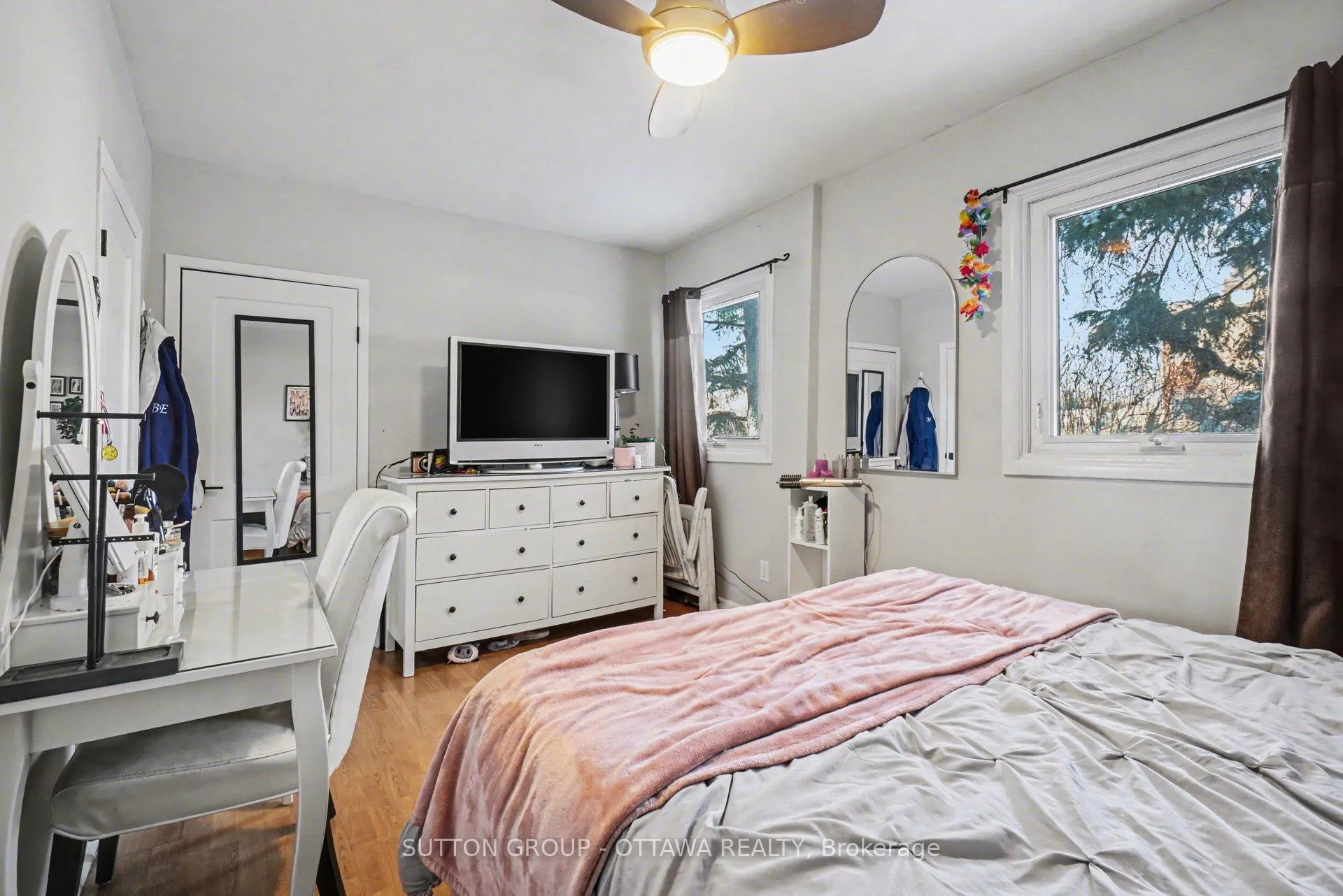 Photo 20 of 90 Withrow Avenue, Ottawa, Meadowlands/St. Claire Gardens — HOMEH